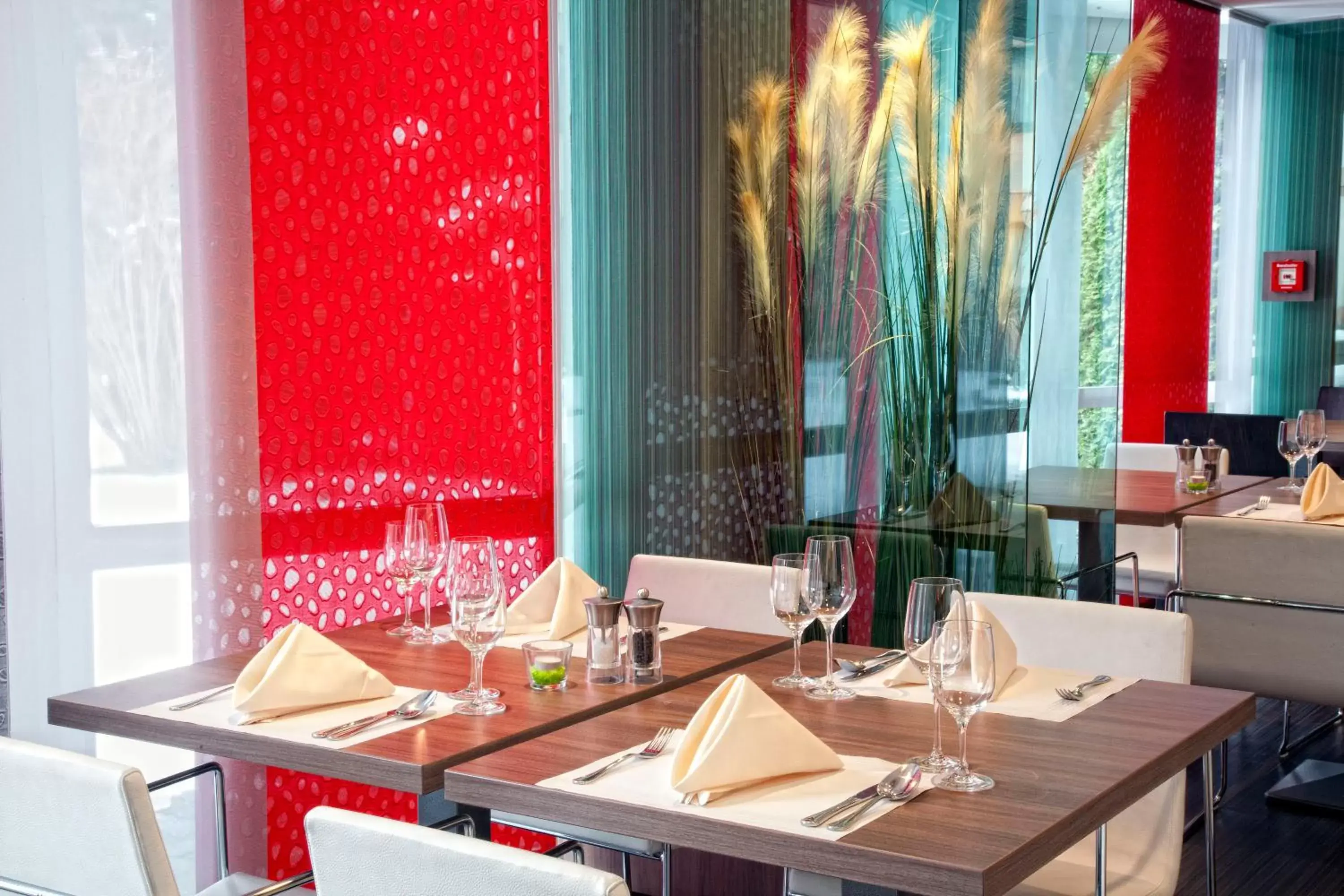 Restaurant/Places to Eat in Ibis Styles Linz