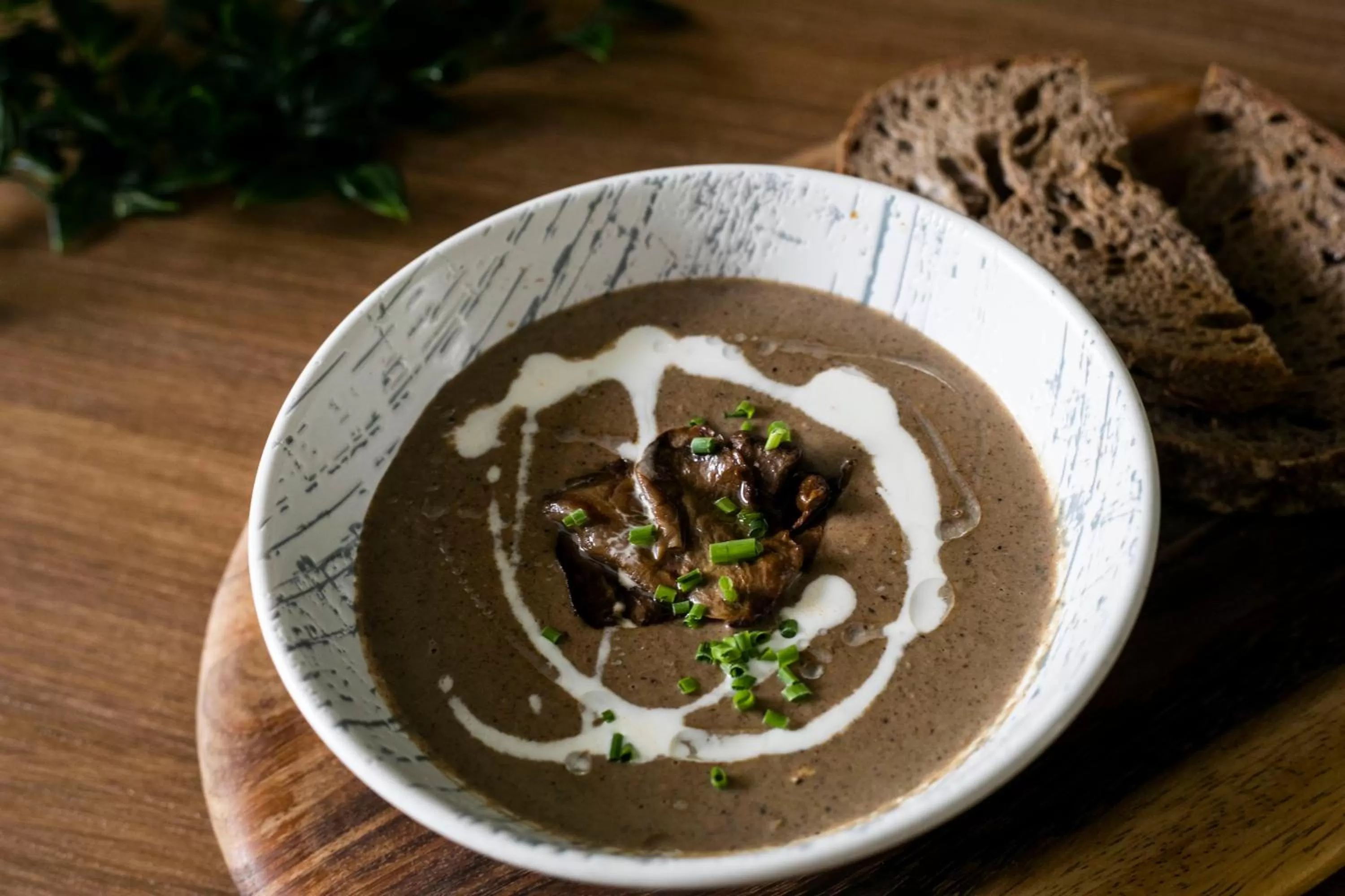 Restaurant/places to eat in Studio M Hotel