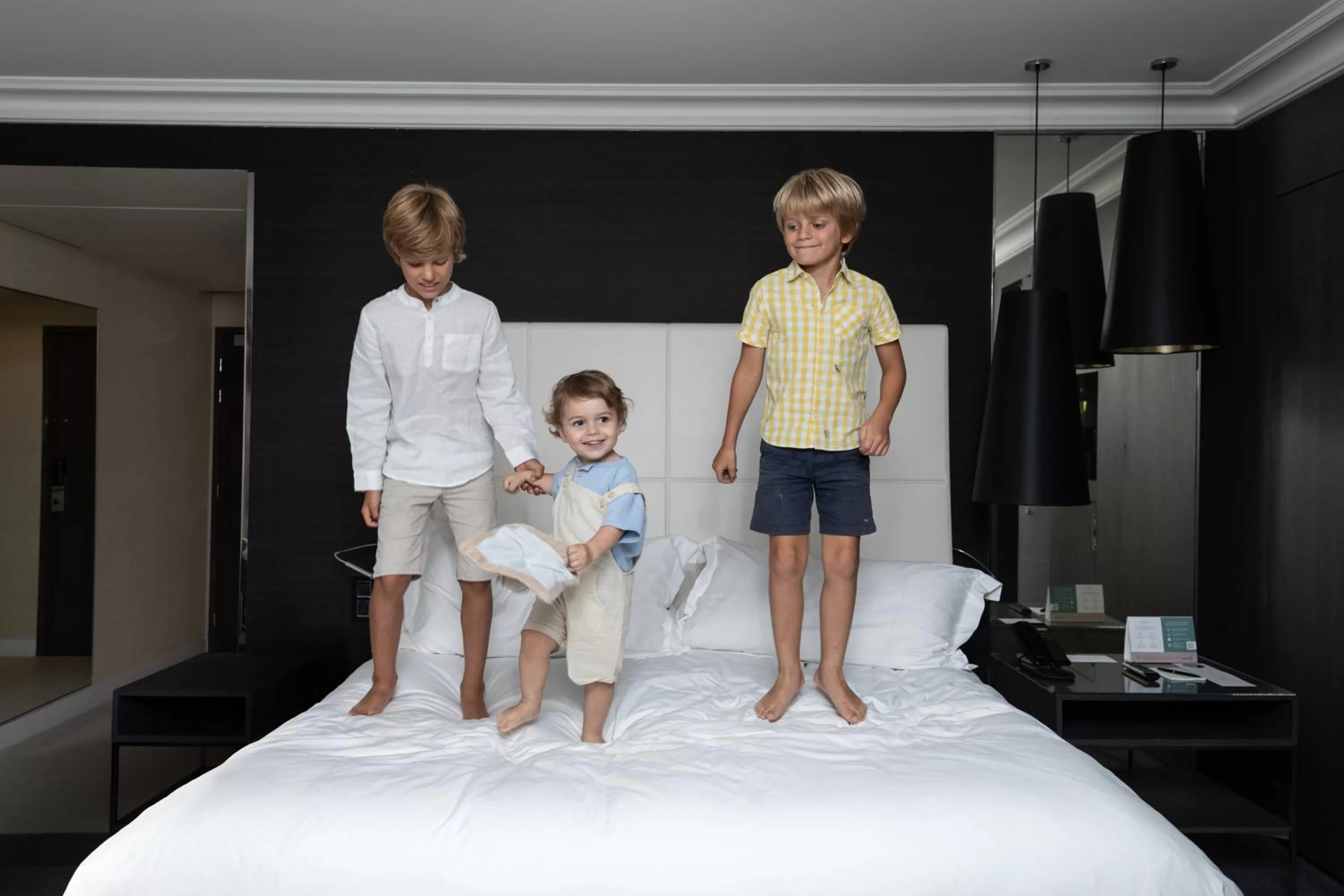 children, Bed in InterContinental Marseille - Hotel Dieu by IHG