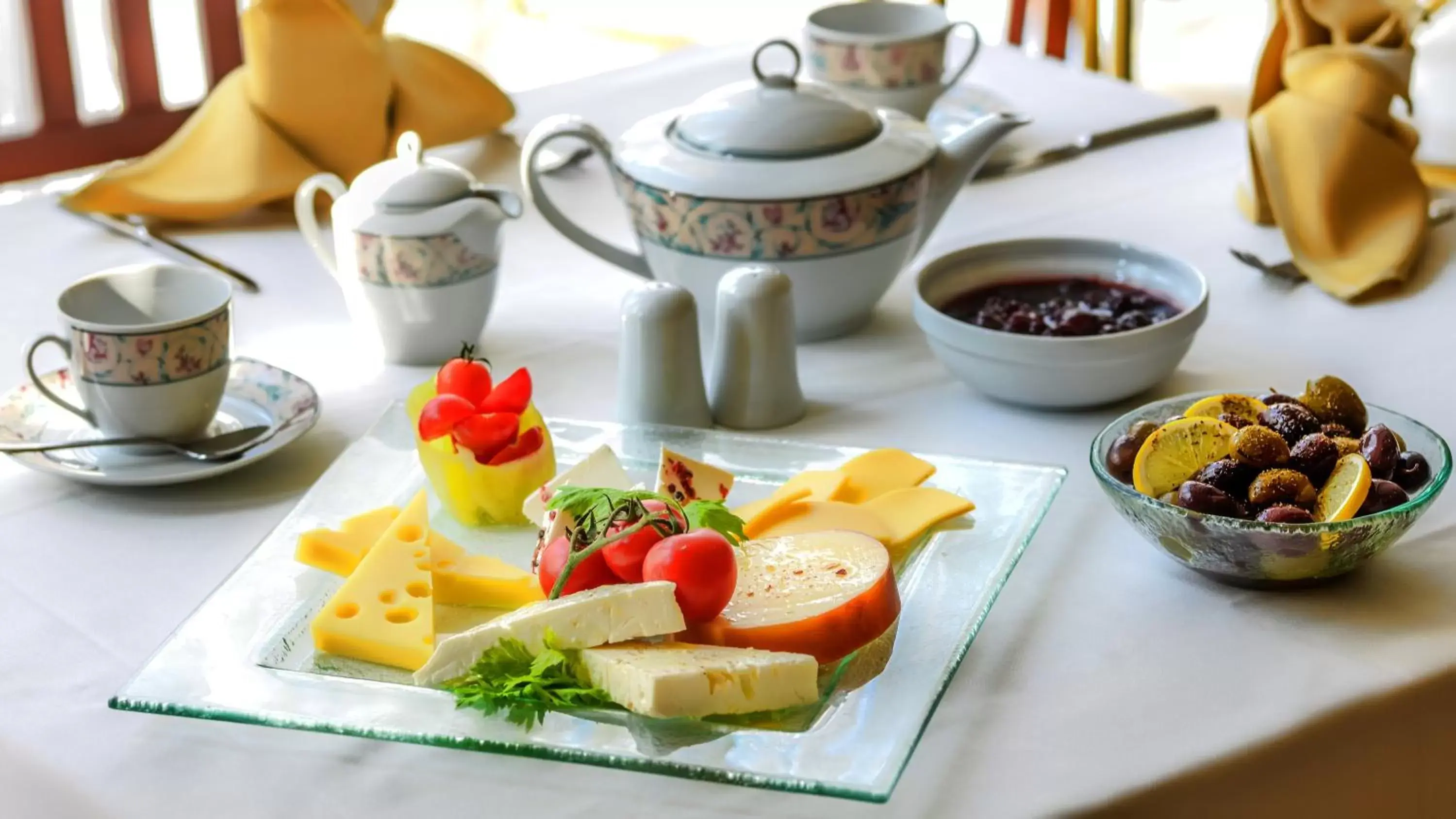 Restaurant/places to eat in Capsis Hotel Thessaloniki Restaurant/places to eat in Capsis Hotel Thessaloniki