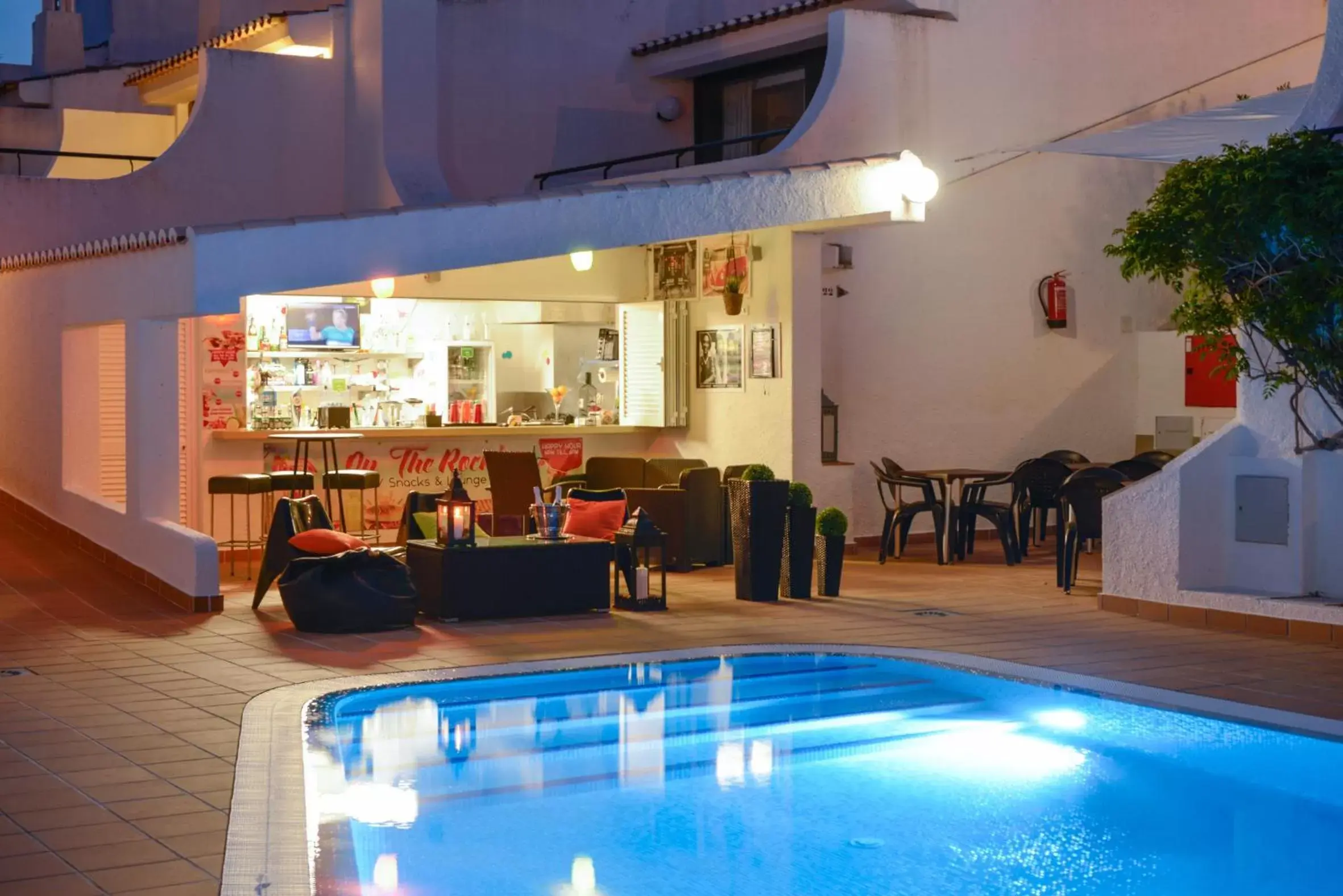 Food and drinks, Swimming Pool in 3HB Golden Beach