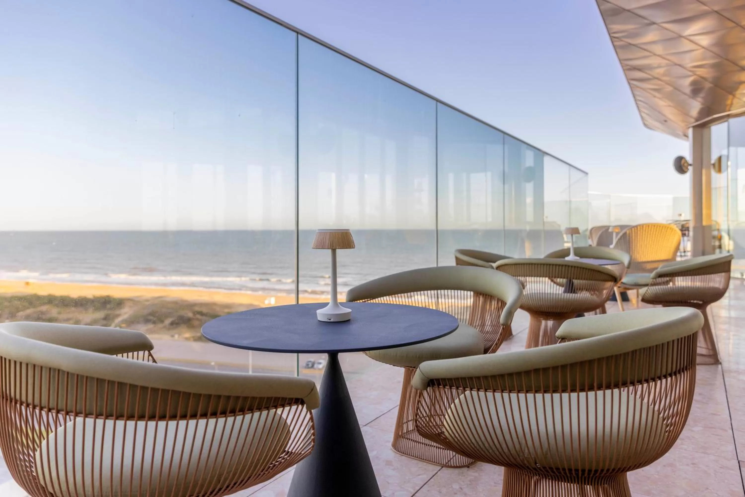 Restaurant/places to eat in The Grand Hotel