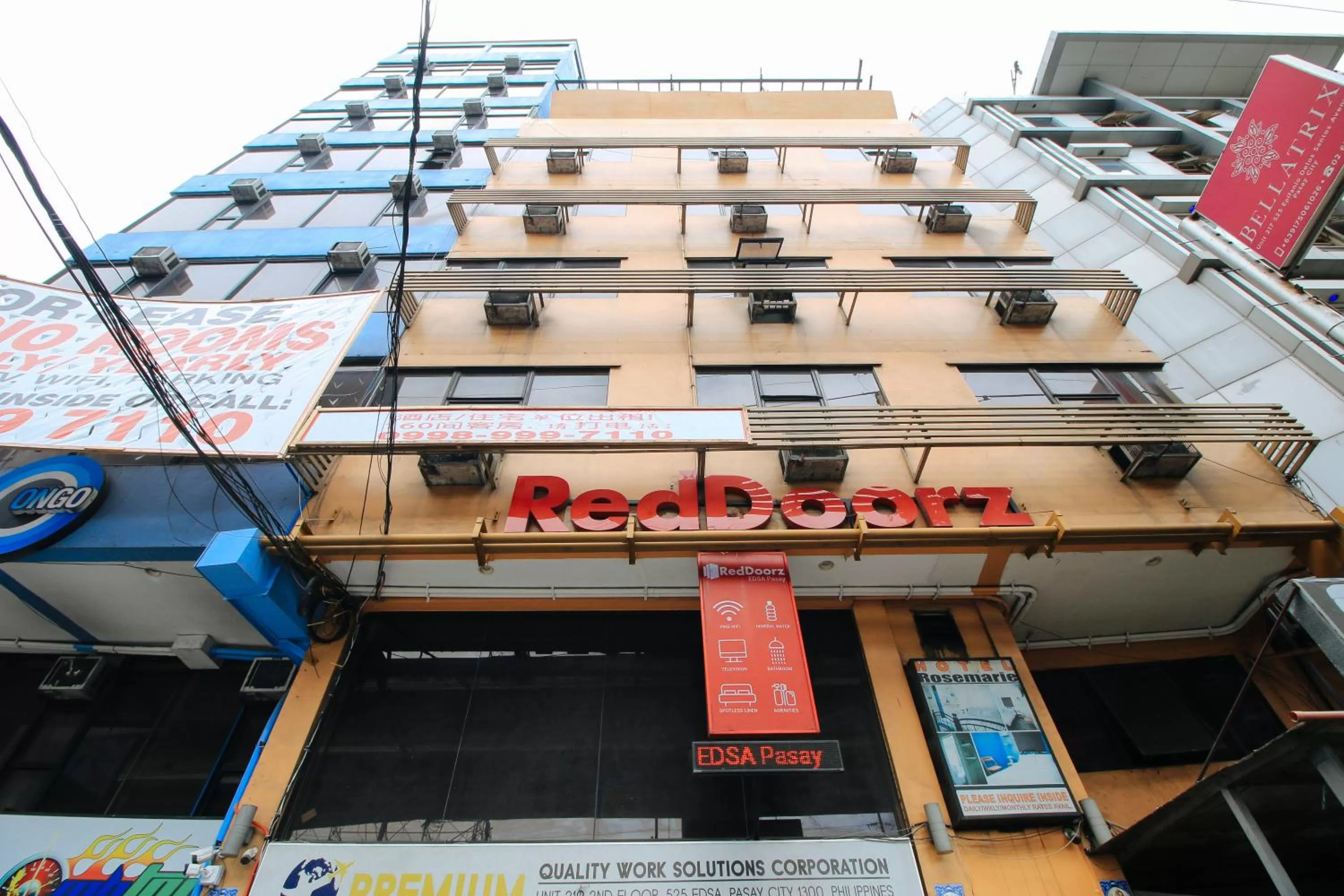Property building in RedDoorz at Hotel Rosemarie