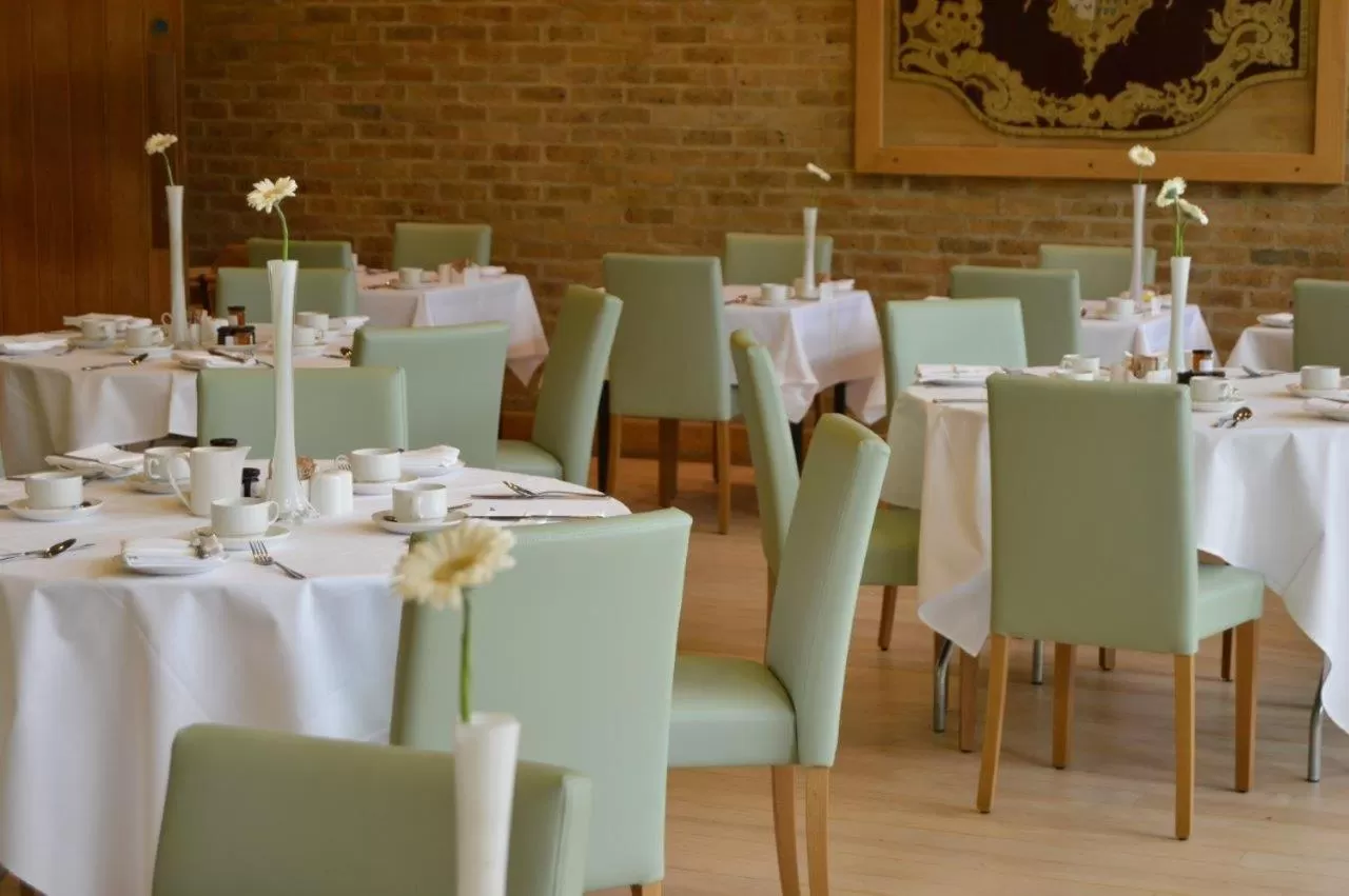 Restaurant/places to eat in Canterbury Cathedral Lodge