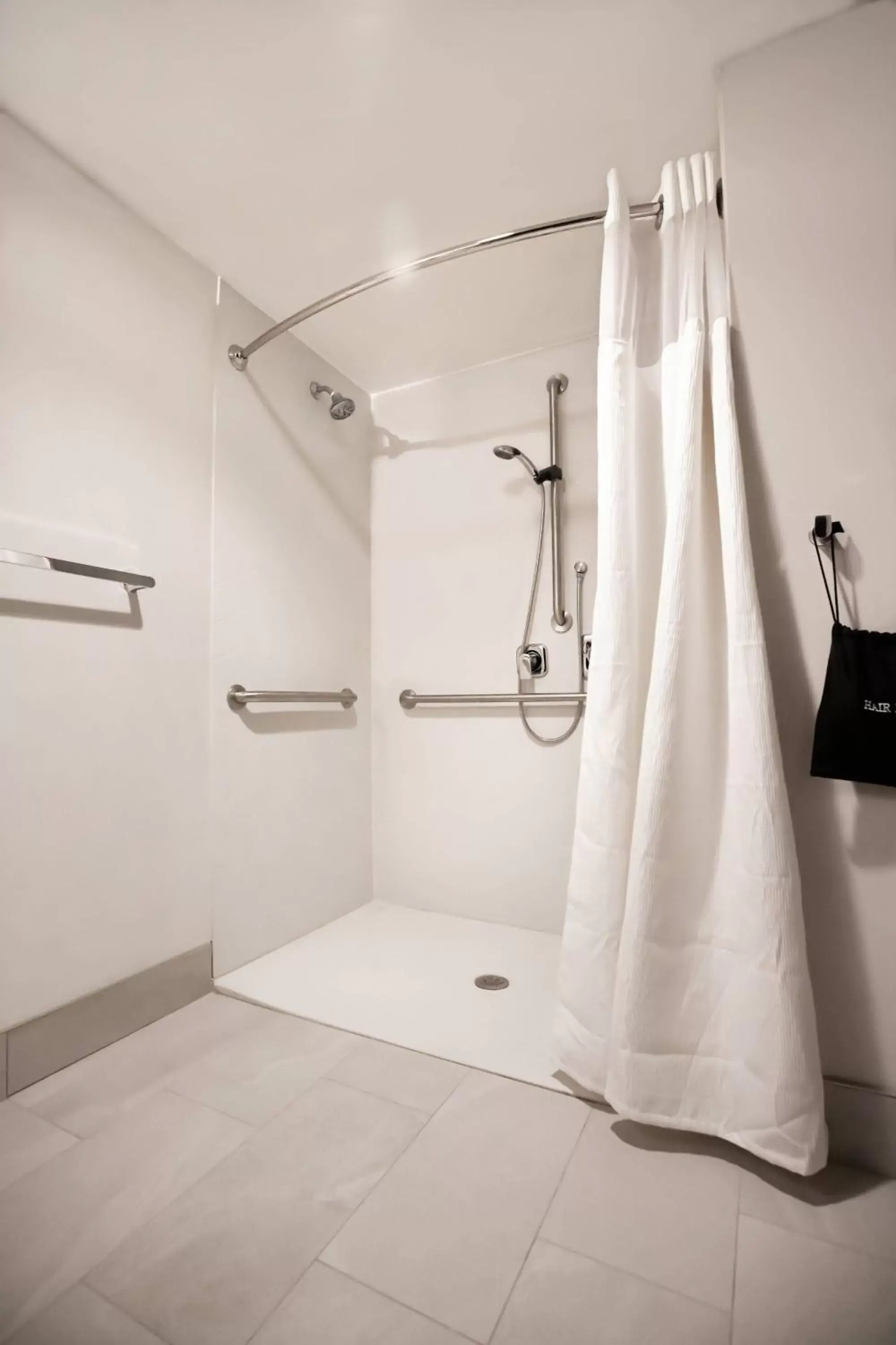 Bathroom in Fairfield by Marriott Inn & Suites Louisville Airport