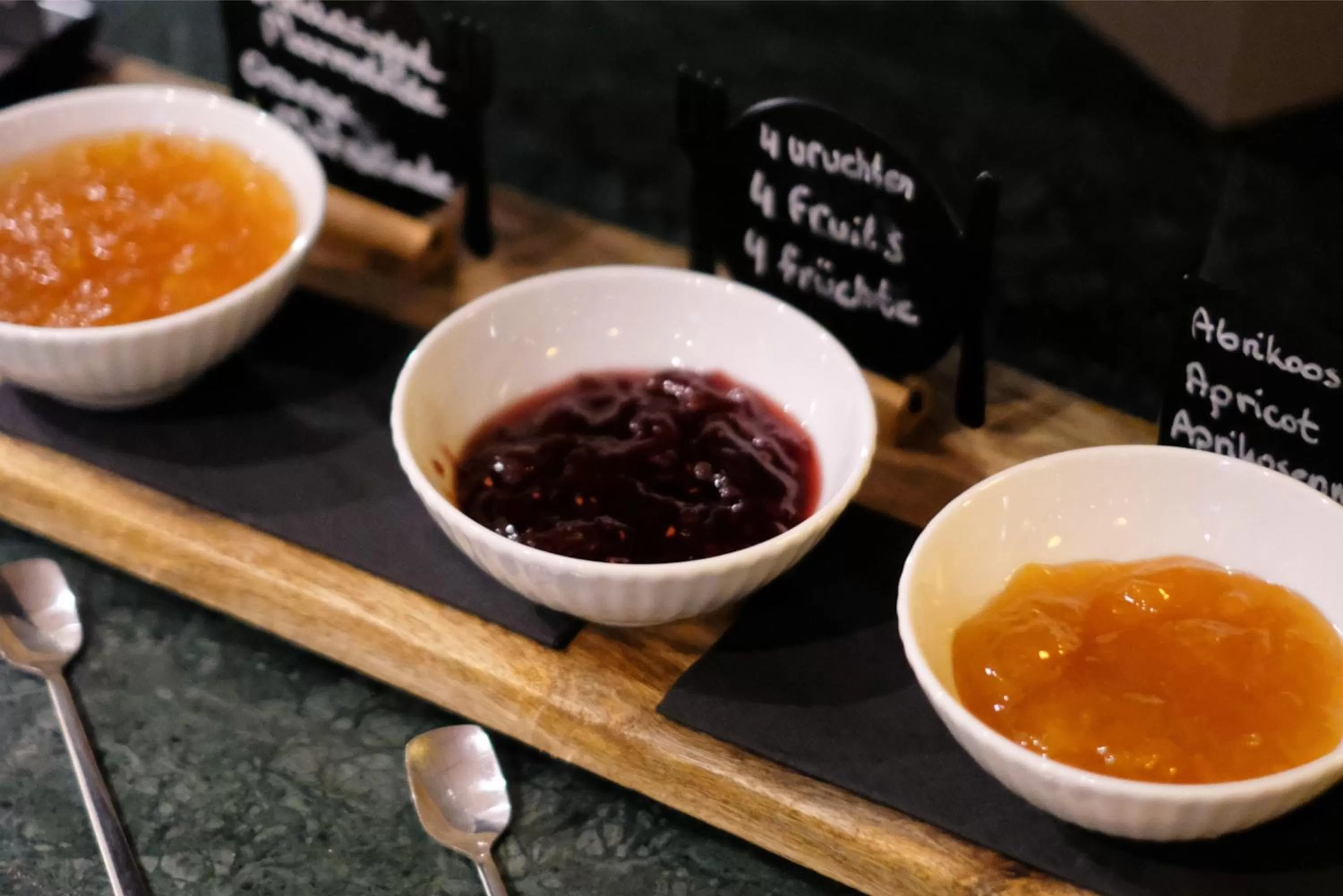 Breakfast in Two Brothers Noordwijk Beach