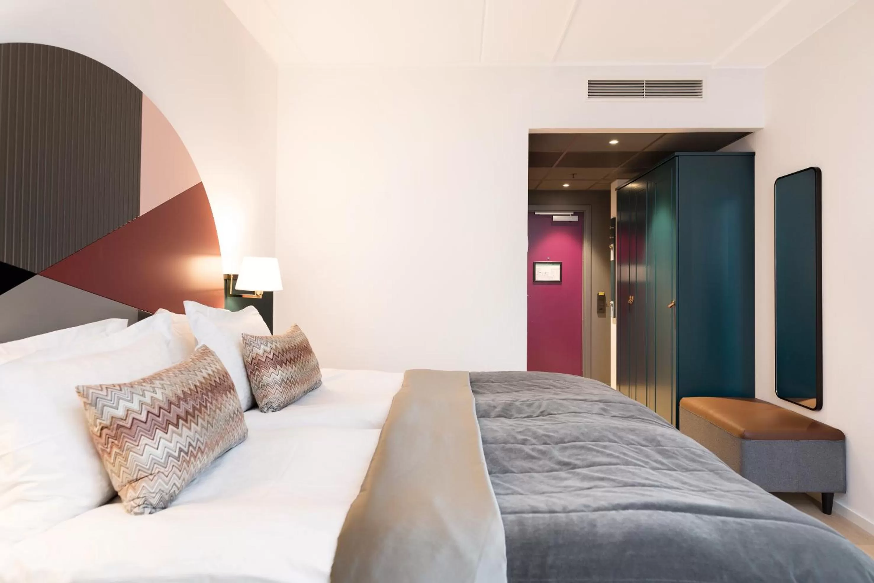 Photo of the whole room, Bed in Elite Hotel Carolina Tower