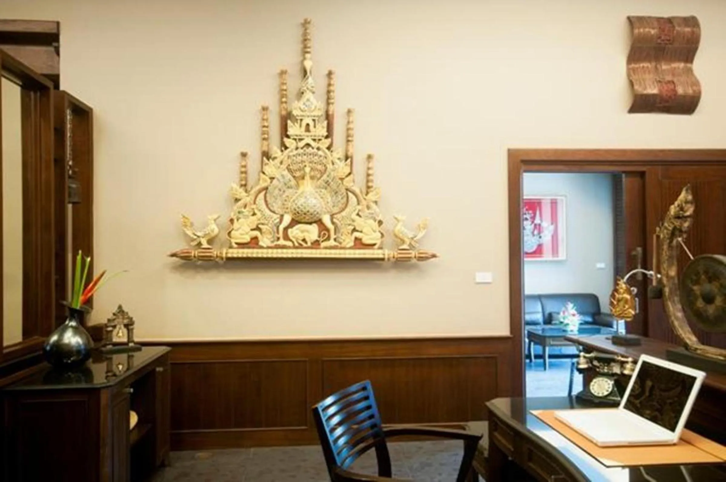 Seating area in Ammatara Pura Pool Villa