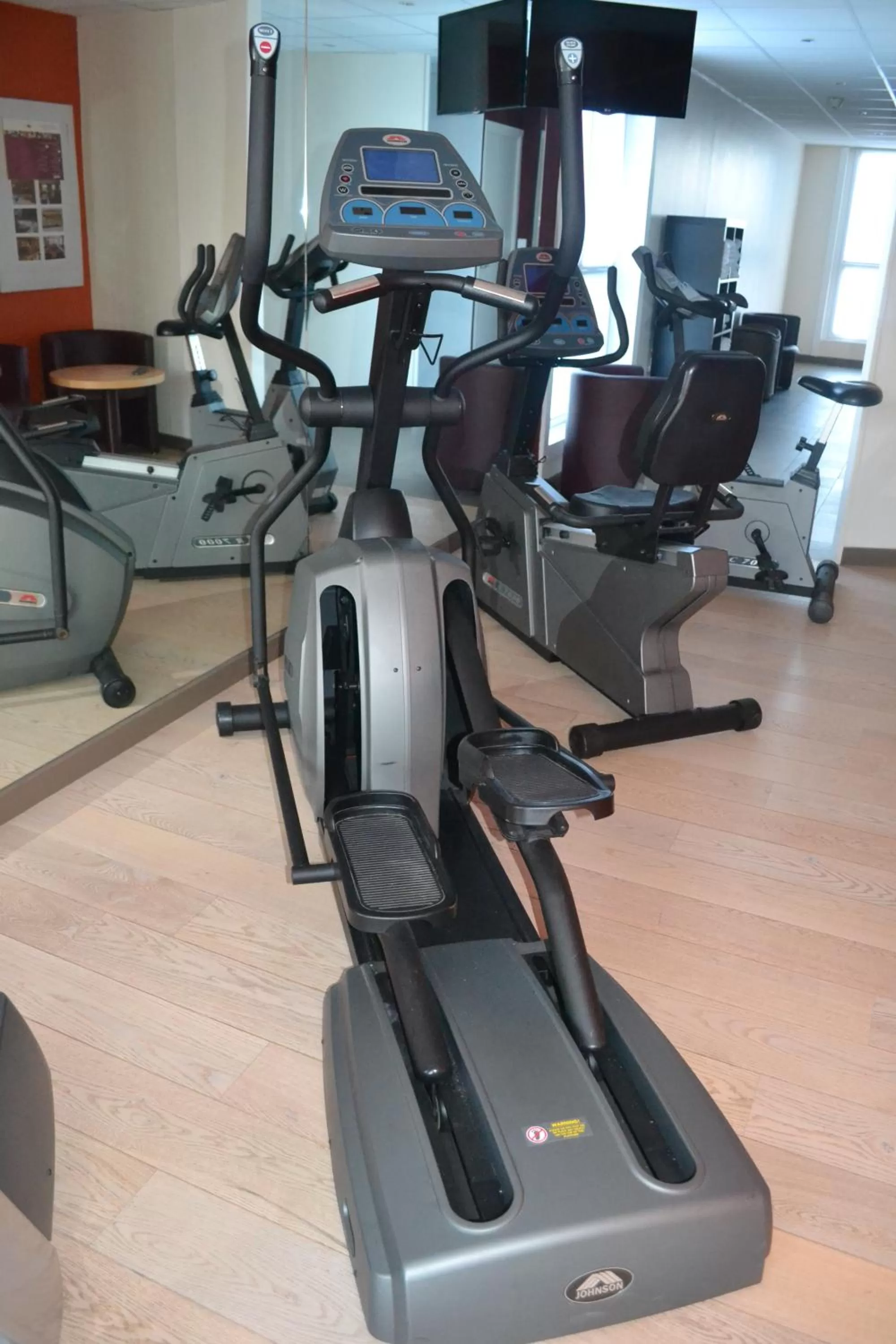 Fitness centre/facilities in ibis Styles Lille Neuville en Ferrain