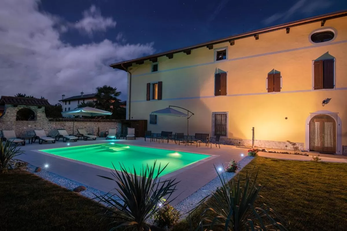 Swimming pool in Casa Pellis
