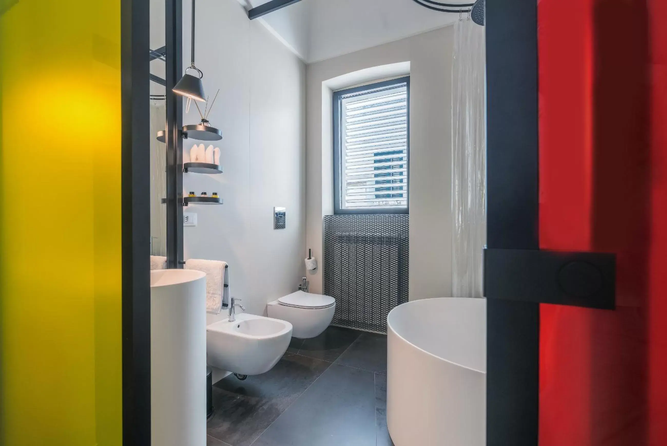 Bathroom in Biancofiore Apartments