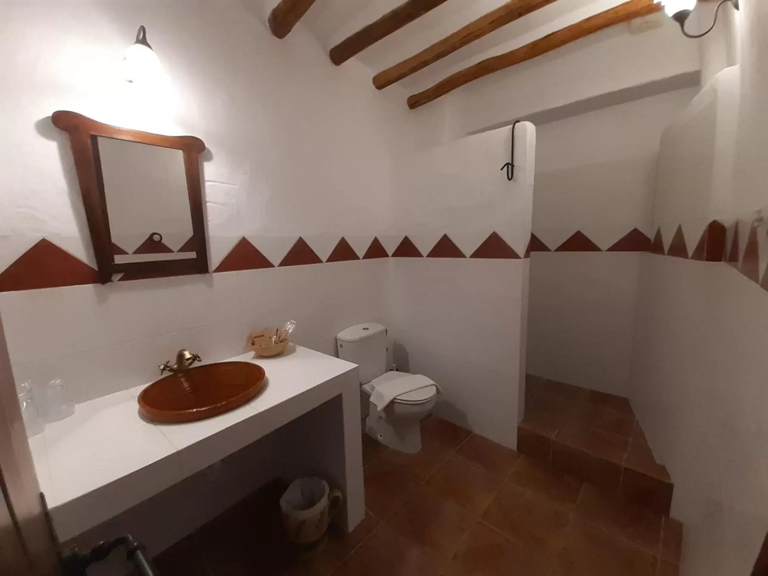 Shower, Bathroom in La Posada Amena
