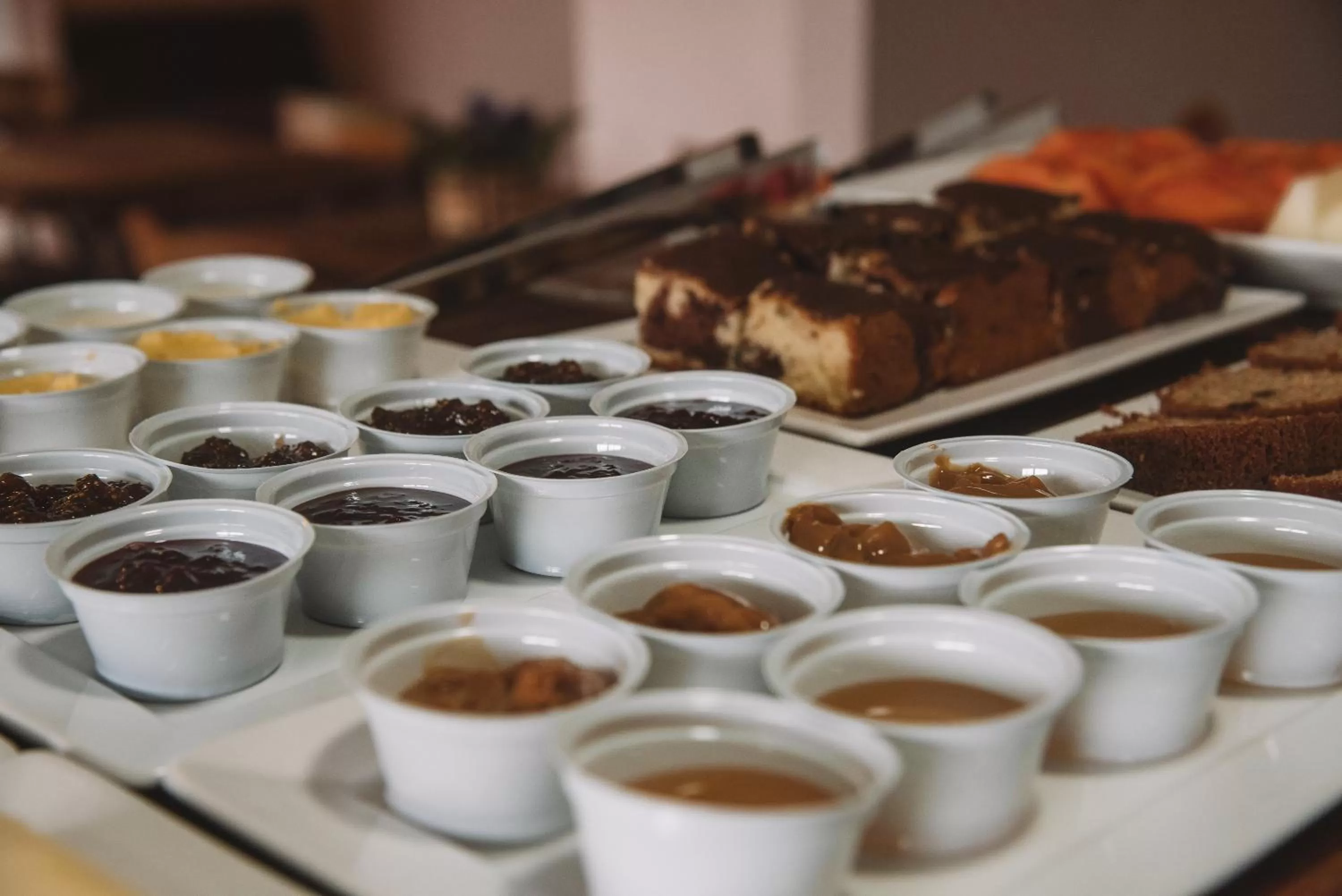 Continental breakfast in Pousada Moquirido