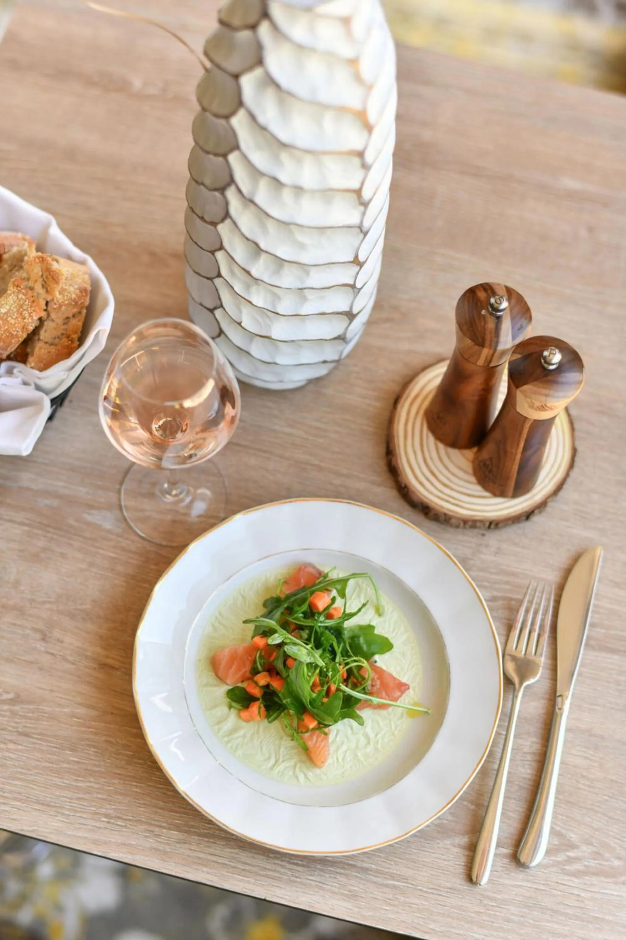 Restaurant/places to eat in Novotel Paris Créteil Le Lac