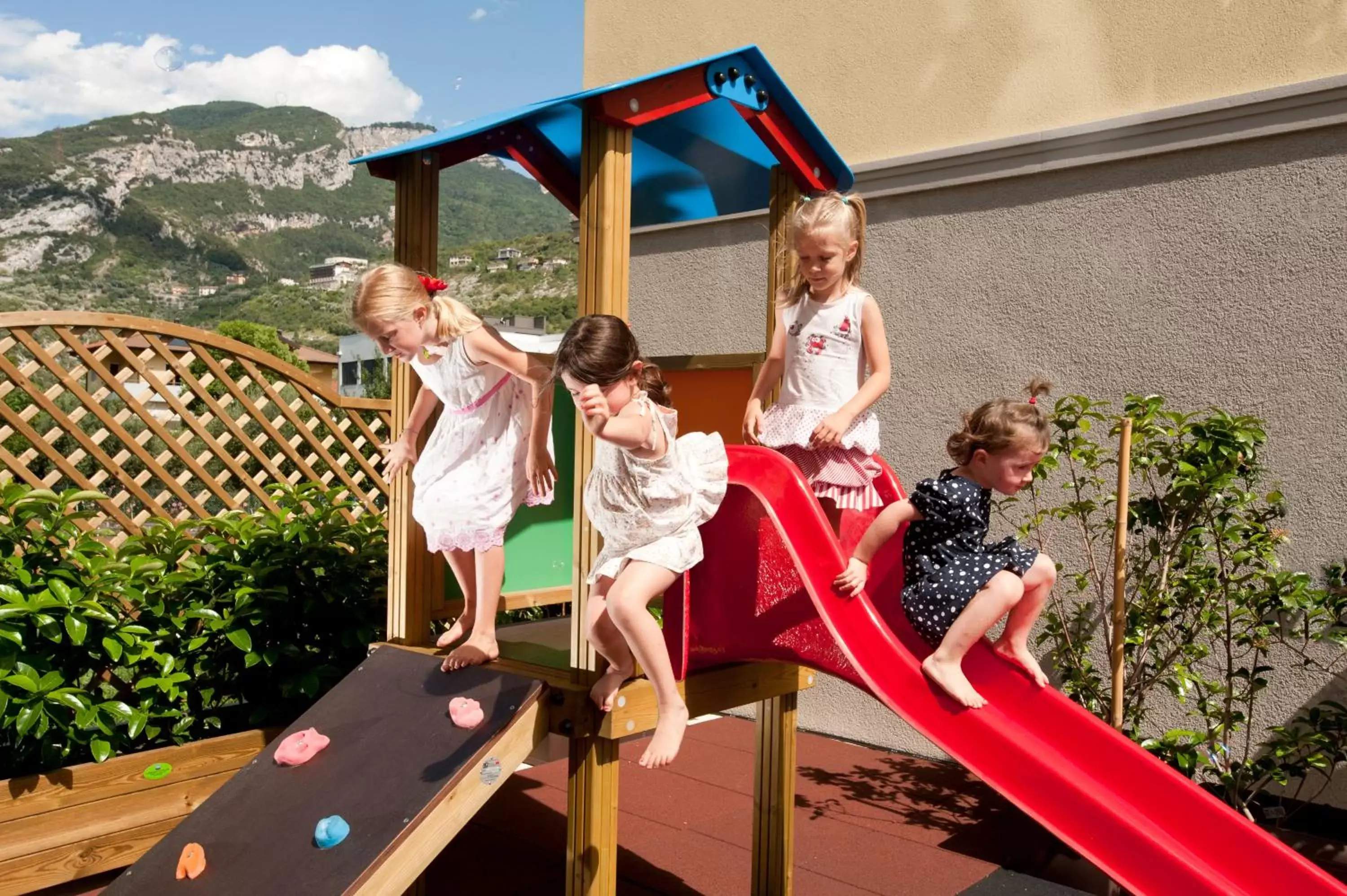 Children play ground in Residence Maroadi