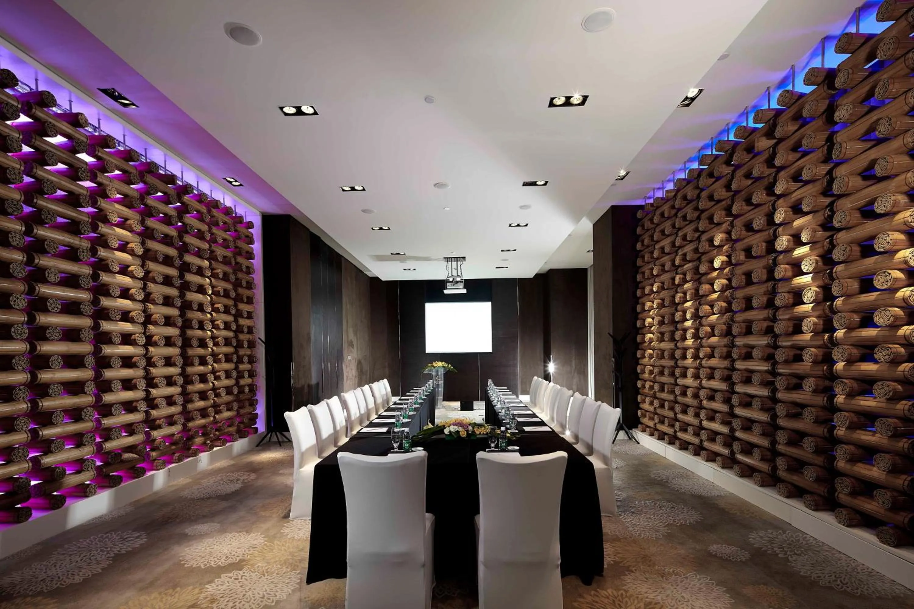 Business facilities in Hotel Kapok Shenzhen Bay