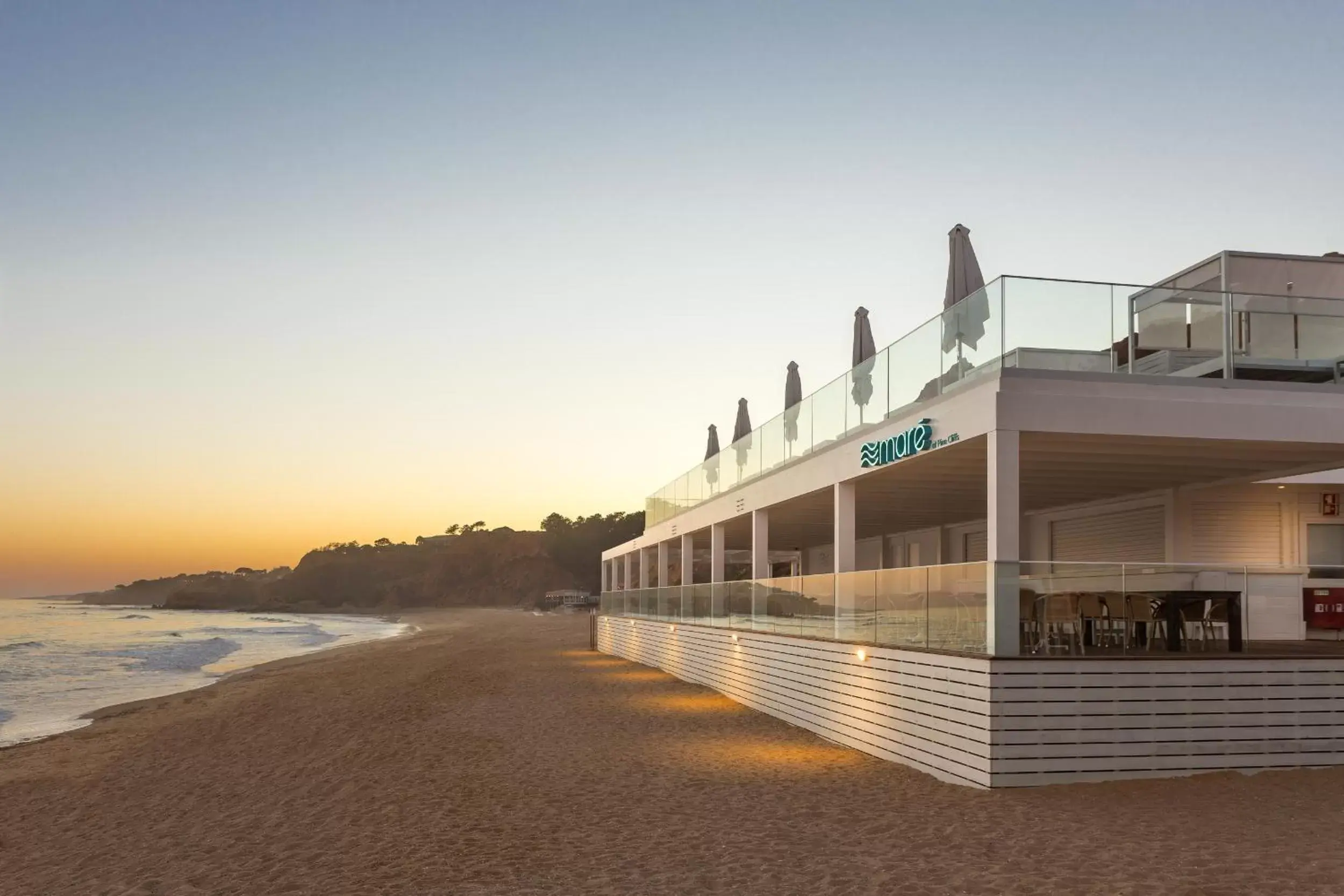 Restaurant/places to eat in Pine Cliffs Gardens Restaurant/places to eat in Pine Cliffs Gardens