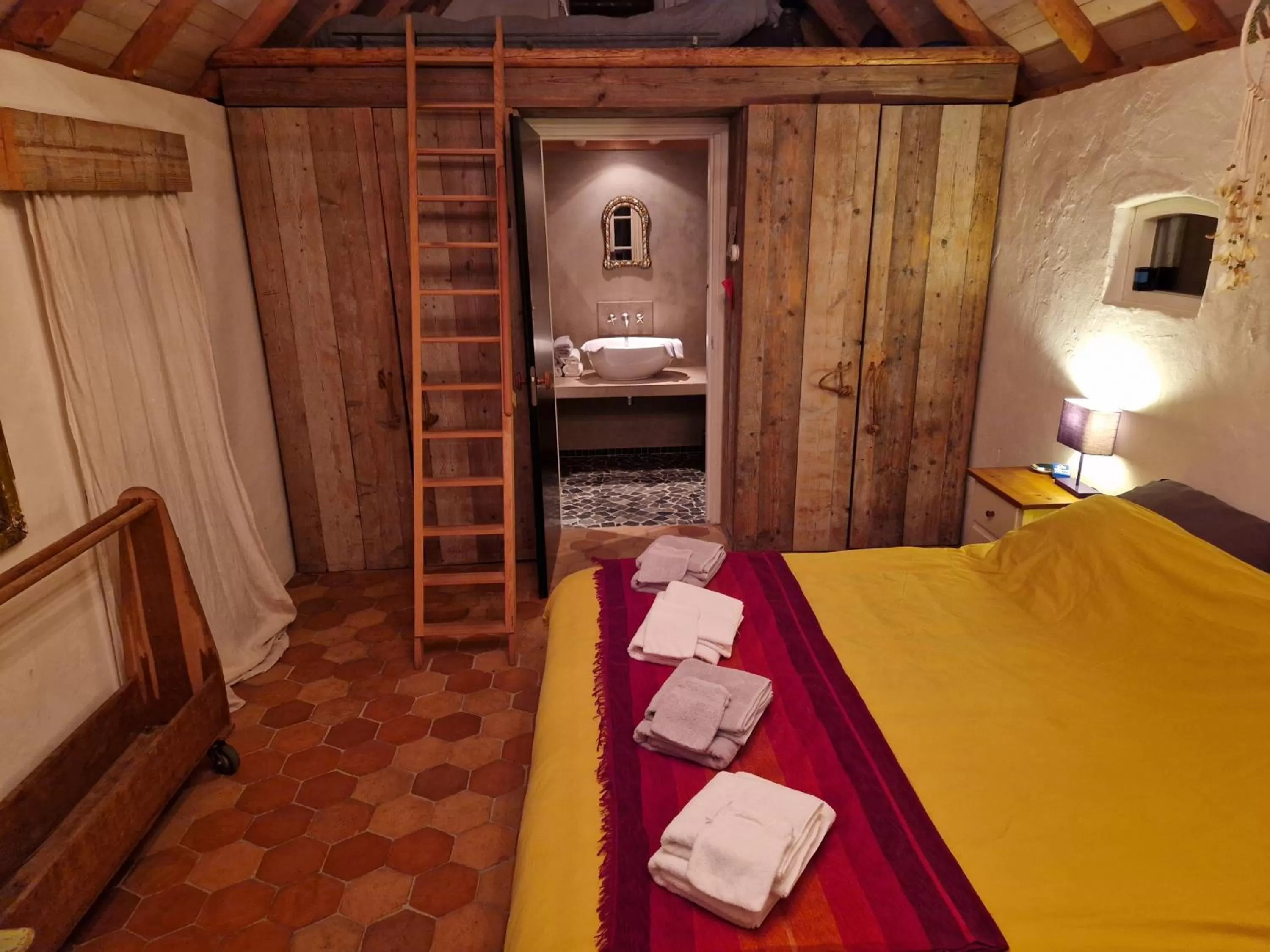 Bed in Sallandelijk Bakhuis