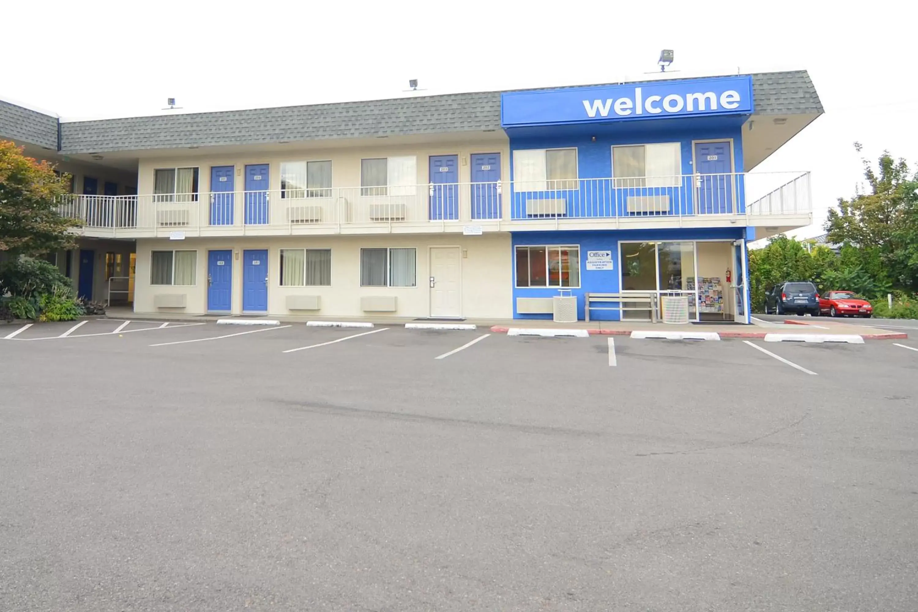 Facade/entrance, Property Building in Motel 6-Coeur D'Alene, ID