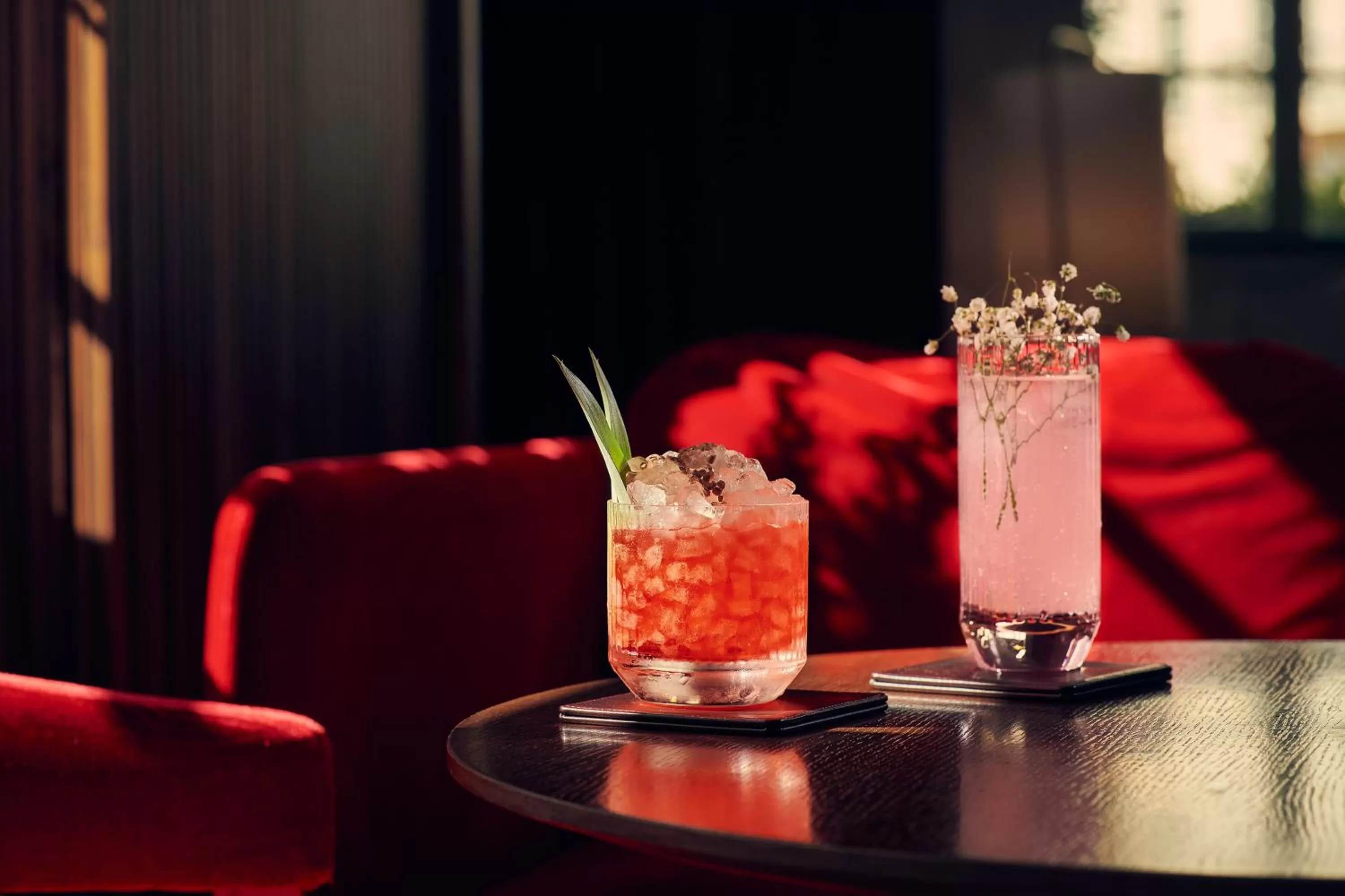 Lounge or bar in Melia White House Hotel