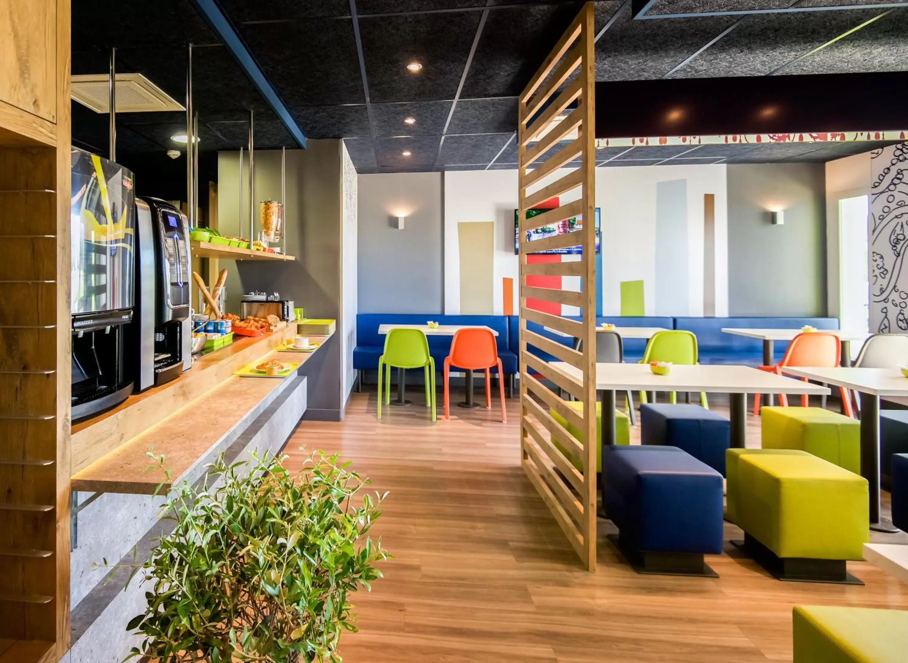 Food and drinks in Ibis Budget Porte de Camargue