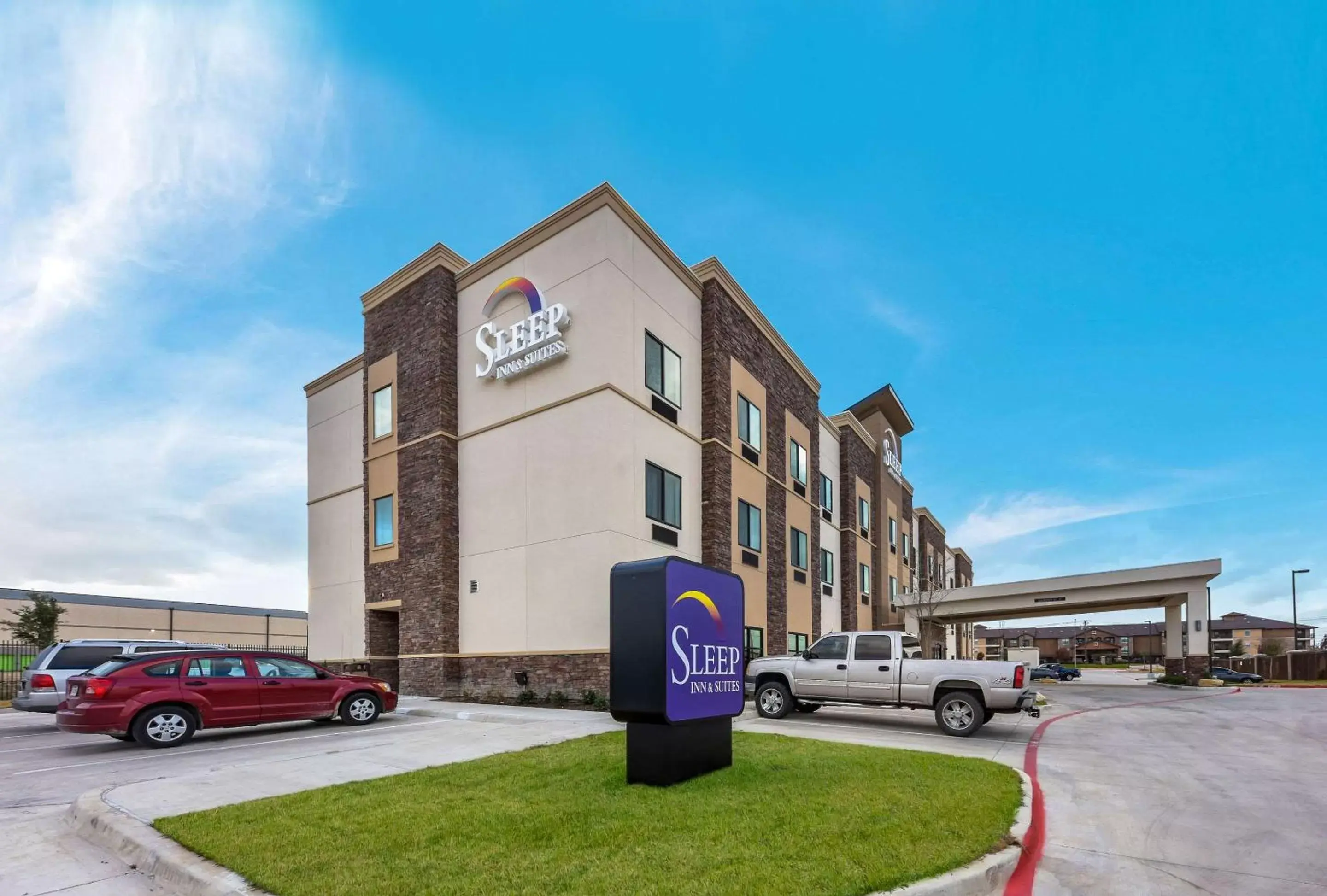 Property Building in Sleep Inn & Suites Fort Worth - Fossil Creek