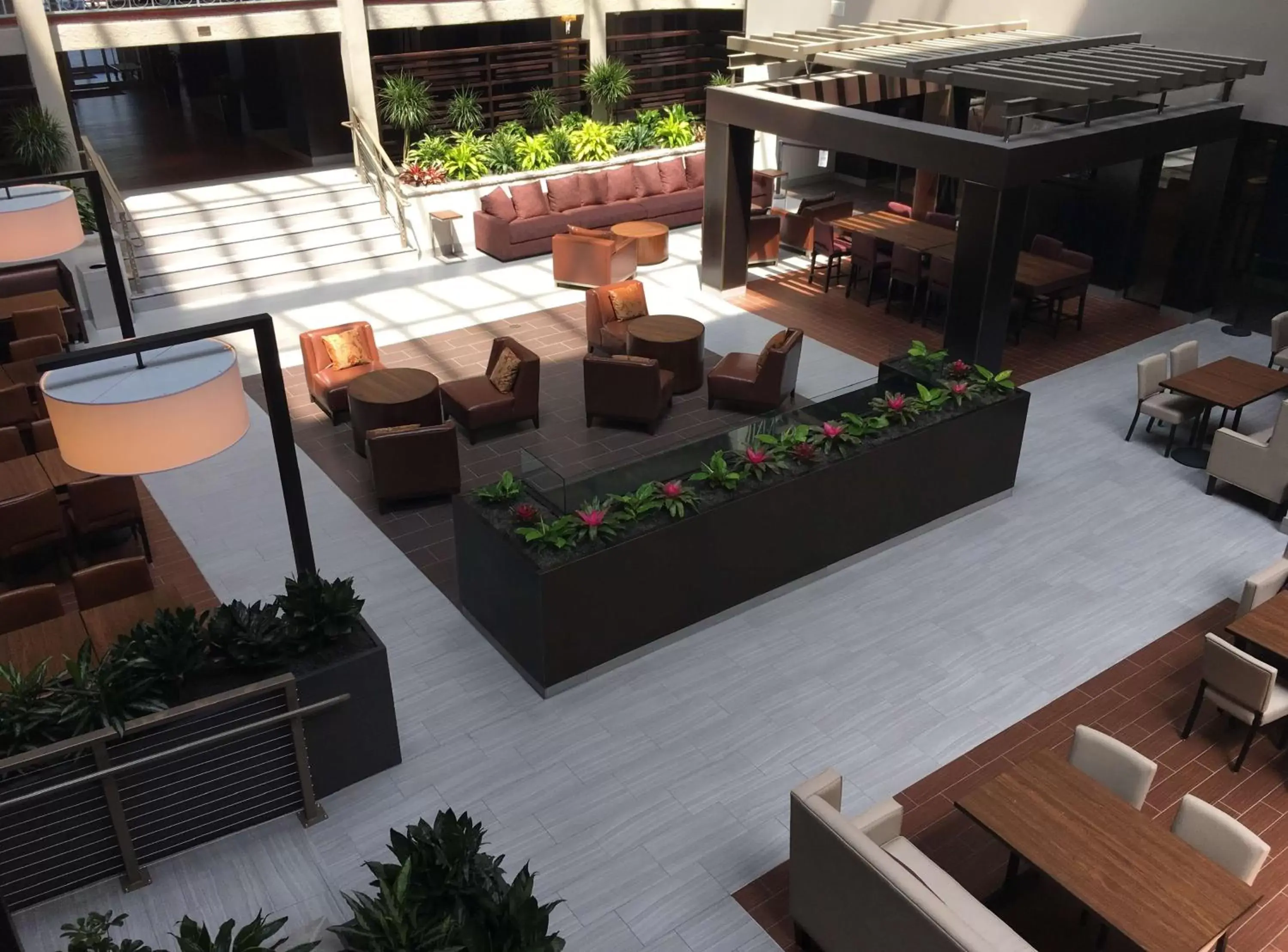 Lobby or reception in Embassy Suites by Hilton Denver Tech Center North