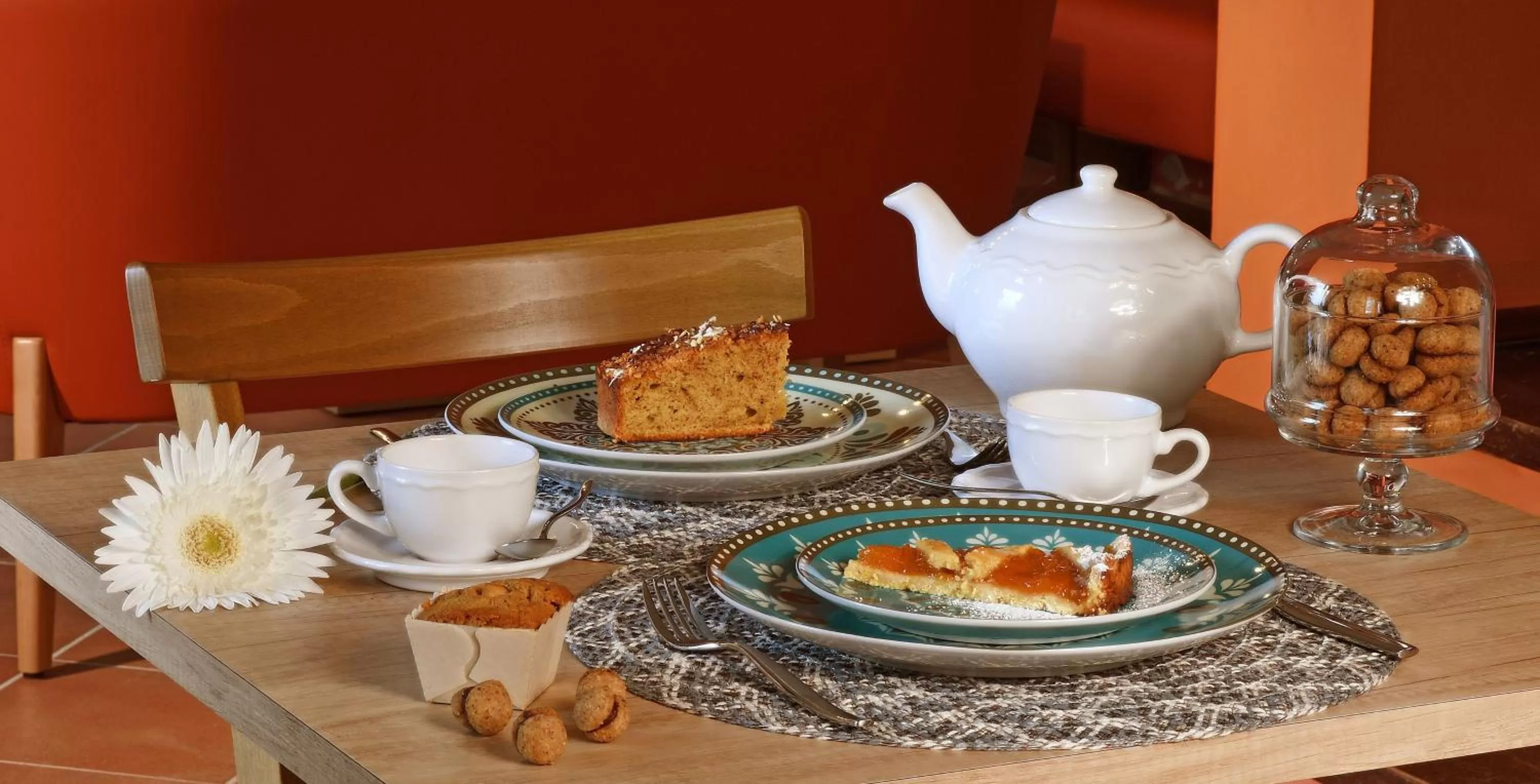 Italian breakfast in Panoramic Villa Garassino - country rooms and fine restaurant