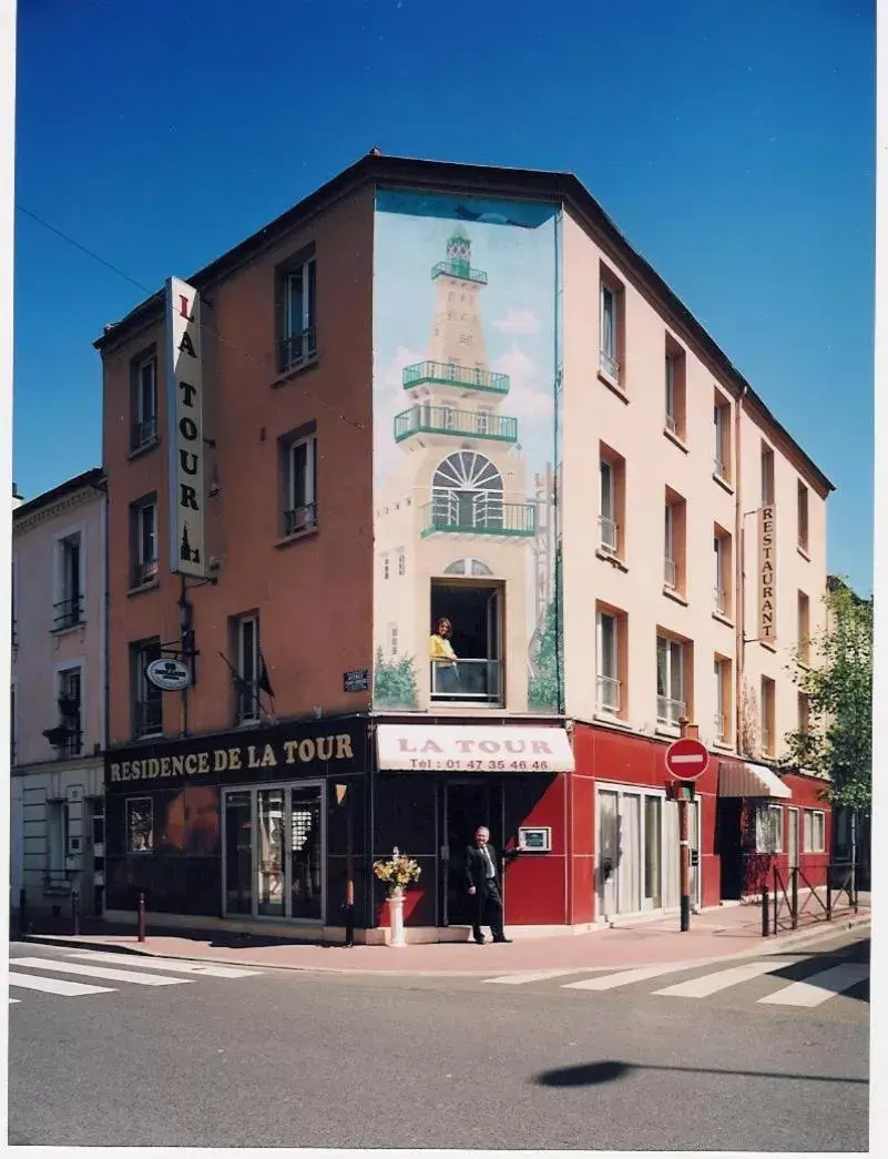Facade/entrance, Property Building in Residence De La Tour Paris-Malakoff