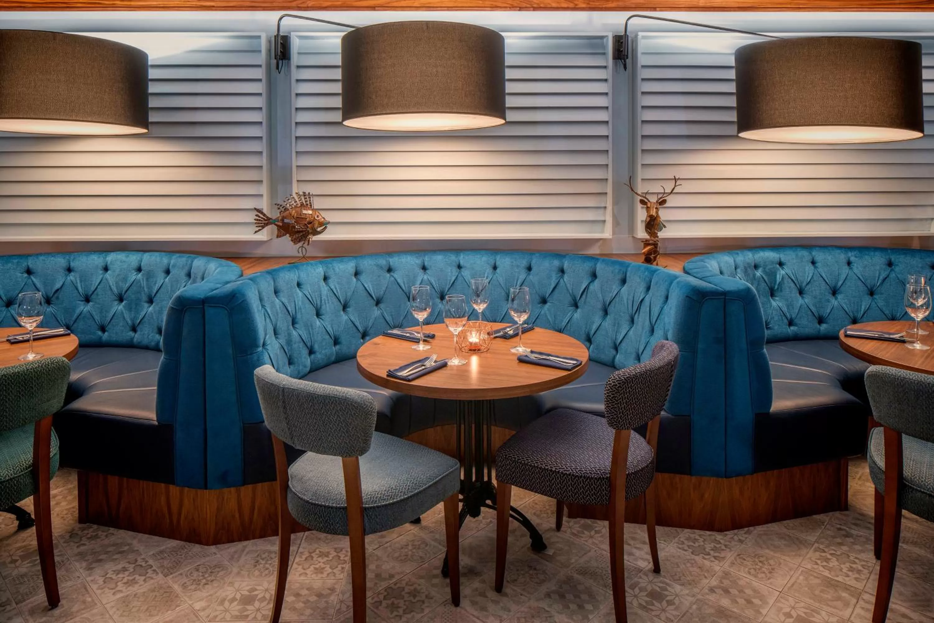 Restaurant/places to eat in Garryvoe Hotel