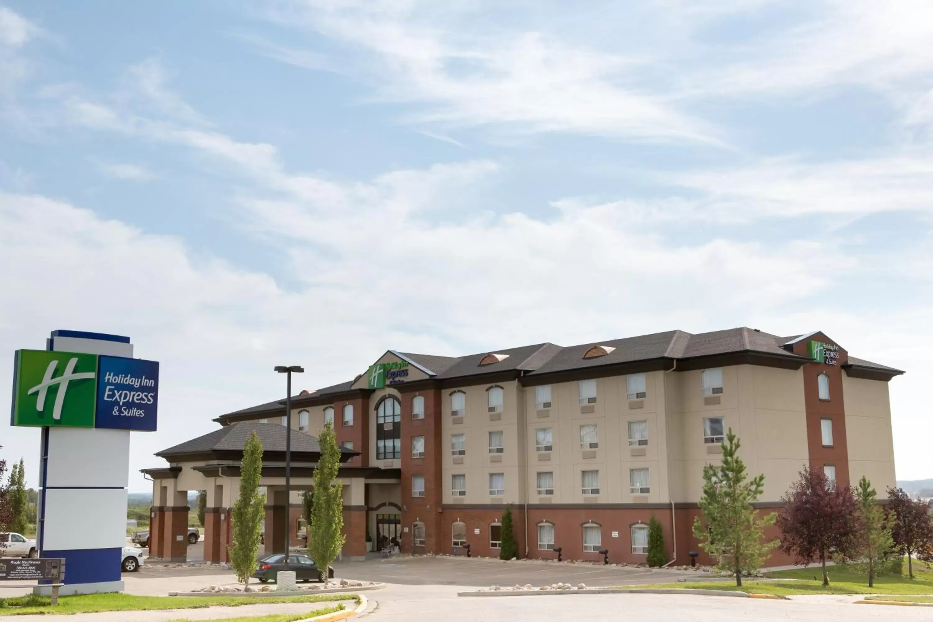 Property Building in Holiday Inn Express & Suites Drayton Valley, an IHG Hotel