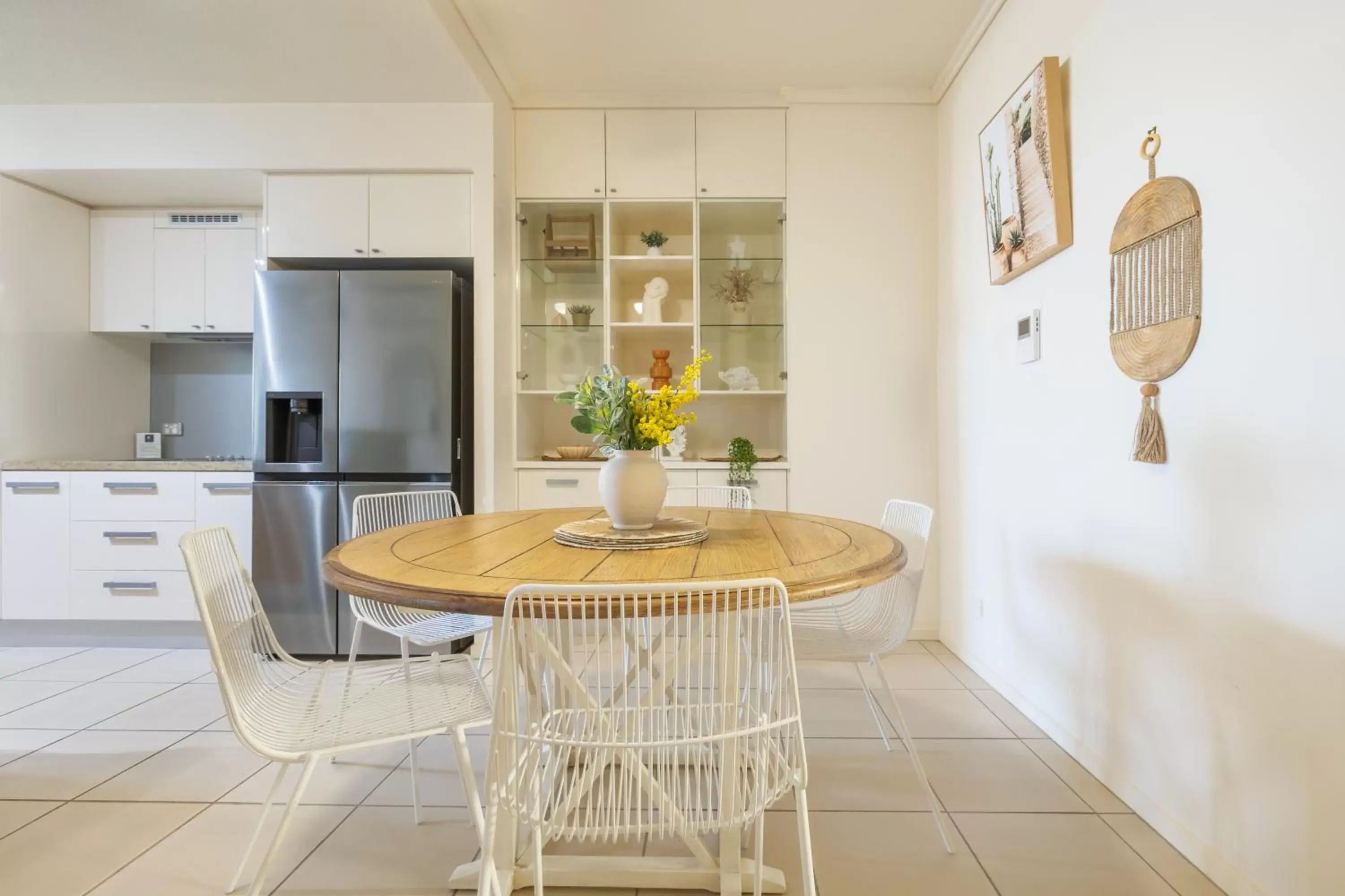 Dining Area in Aspect Caloundra