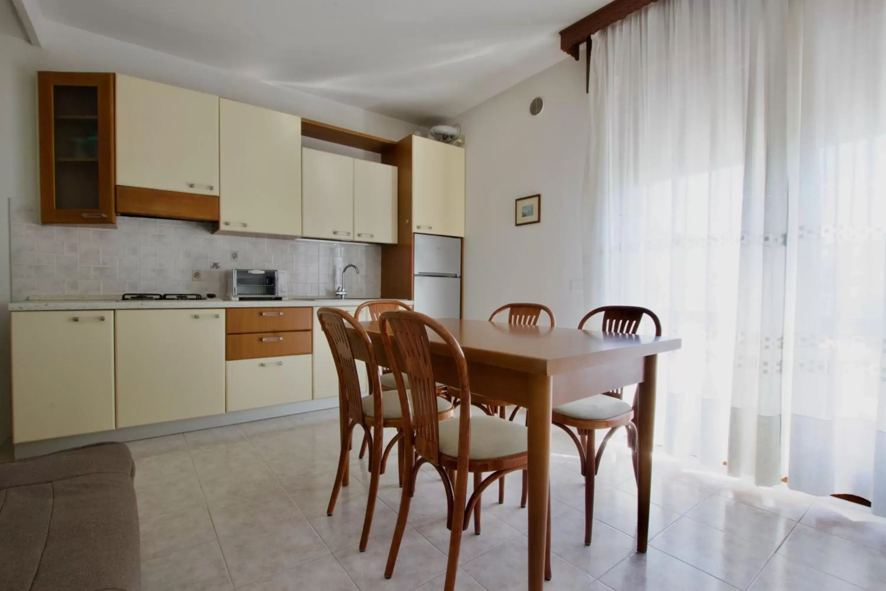 Dining Area in Residence Madrid