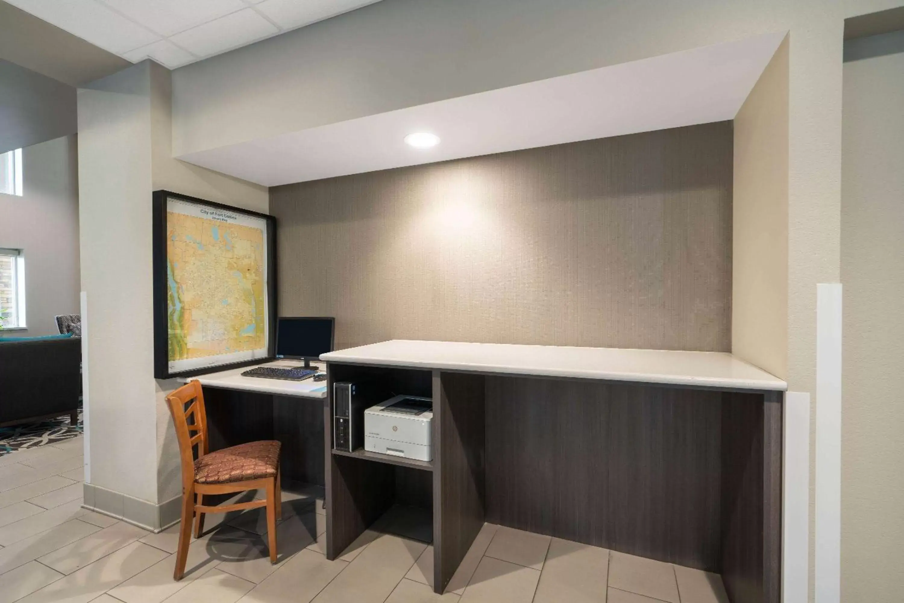 Business facilities, TV/Entertainment Center in La Quinta Inn & Suites by Wyndham Fort Collins, Colorado