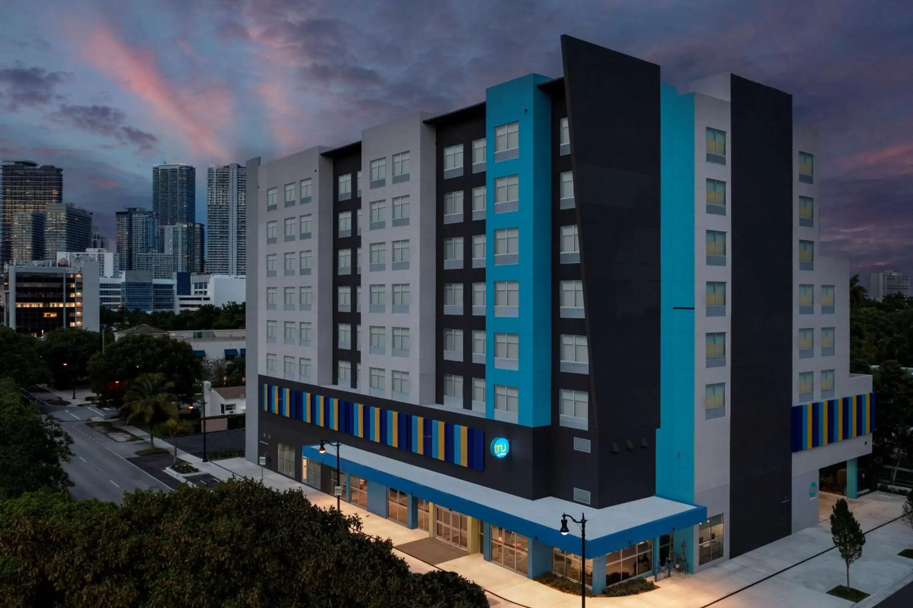 Property Building in Tru By Hilton Miami West Brickell