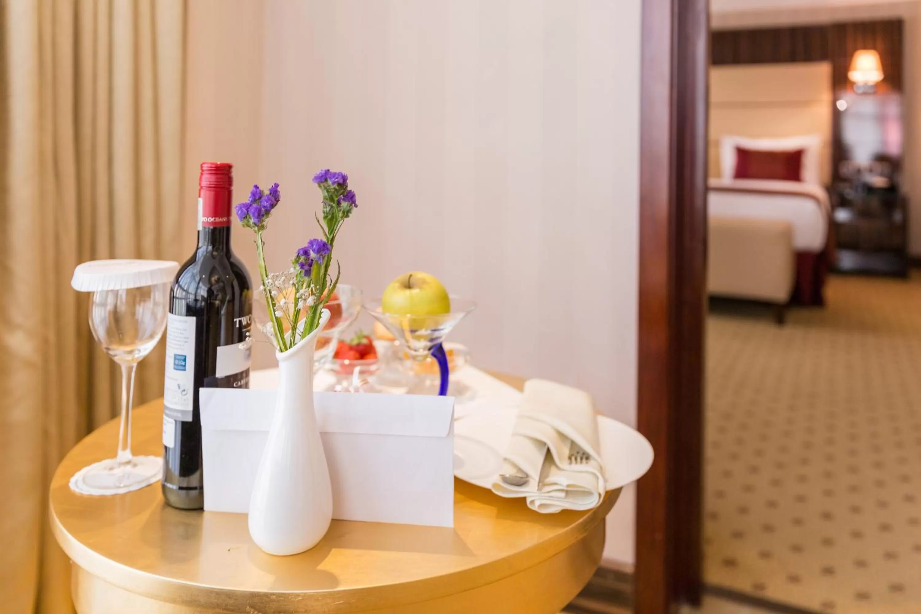 Decorative detail, Bed in Golden Tulip Addis Ababa