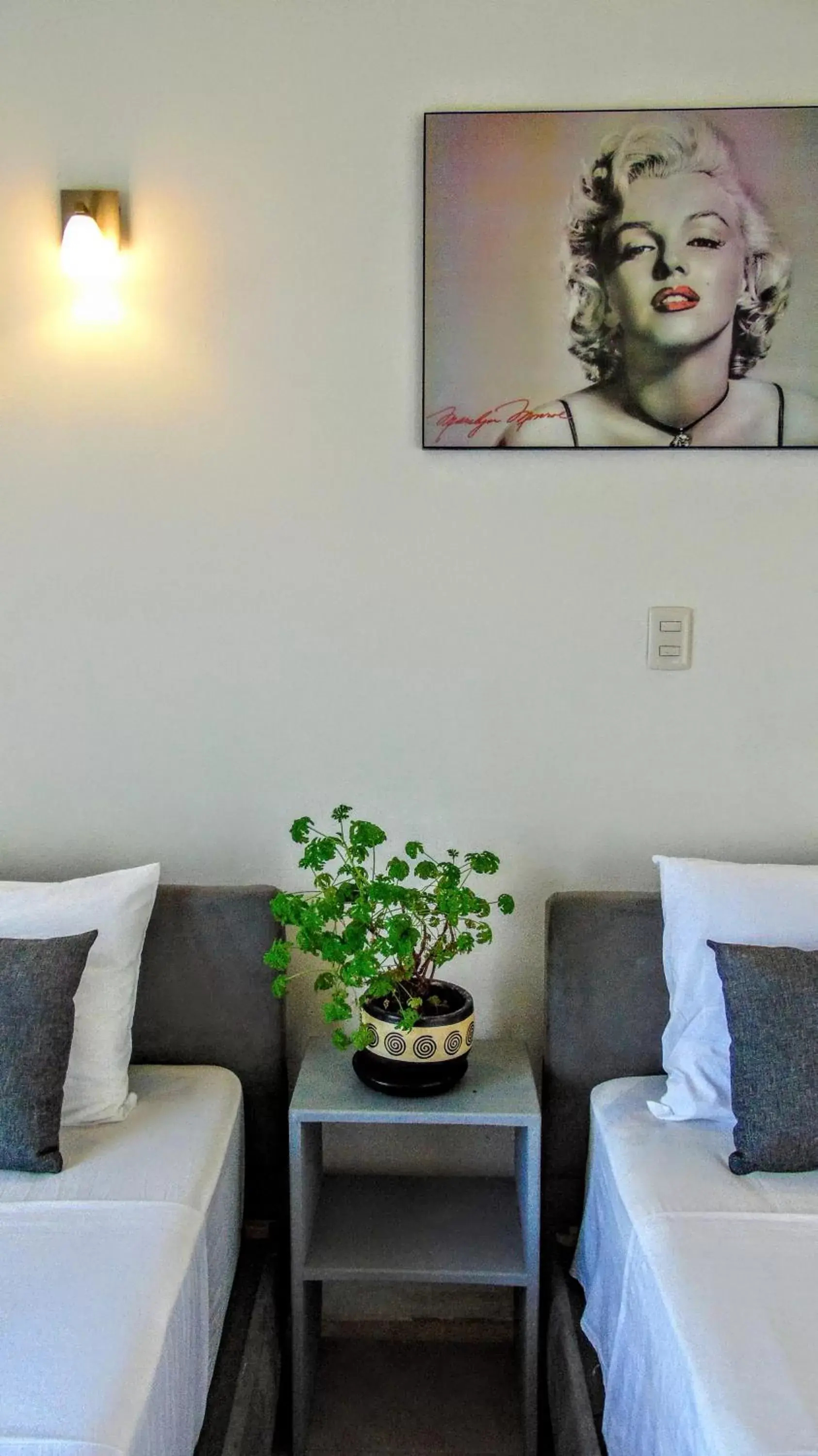 Photo of the whole room, Seating Area in AOHOM SANTUARIO HOTEL & SPA