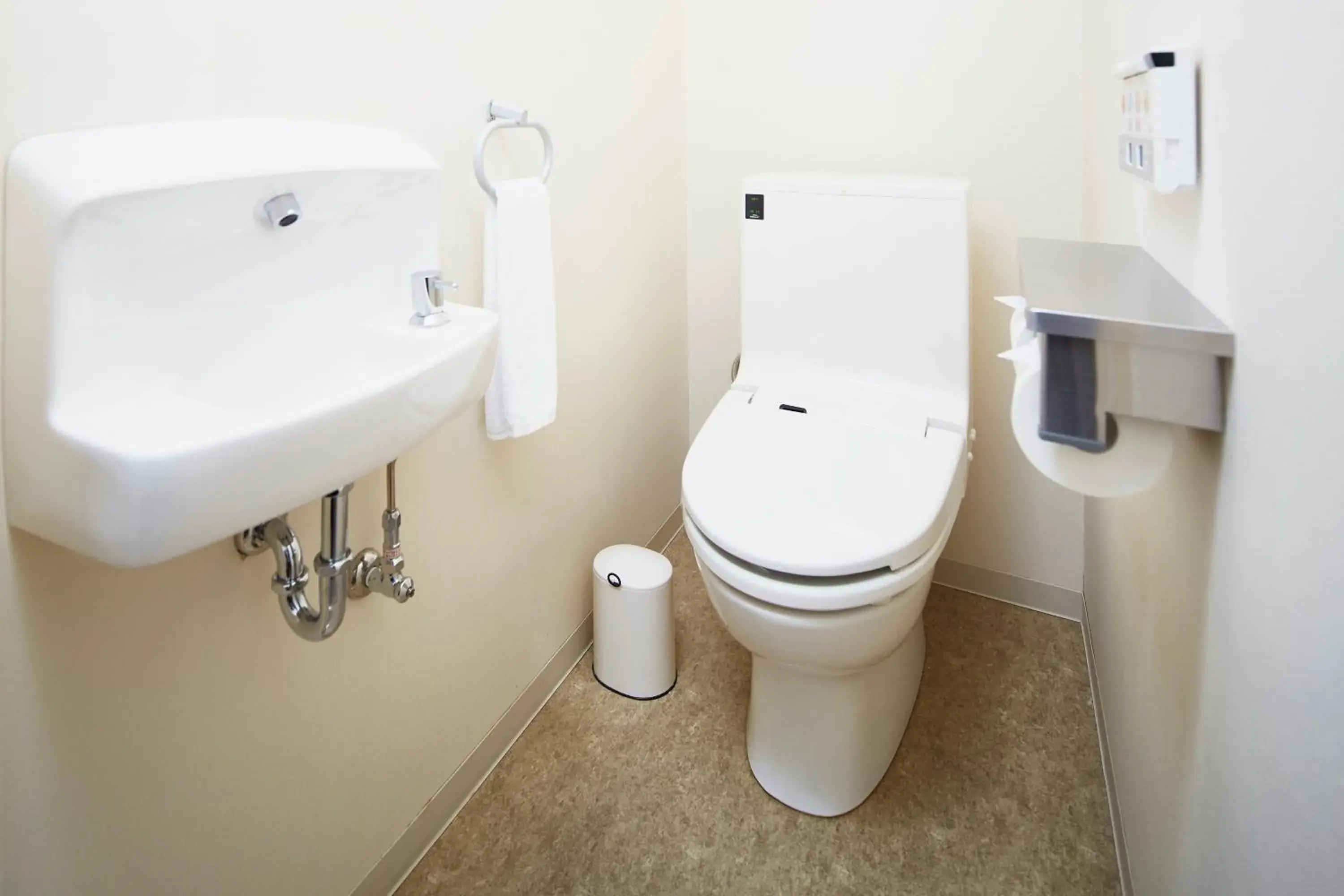 Toilet, Bathroom in Citadines Karasuma-Gojo Kyoto