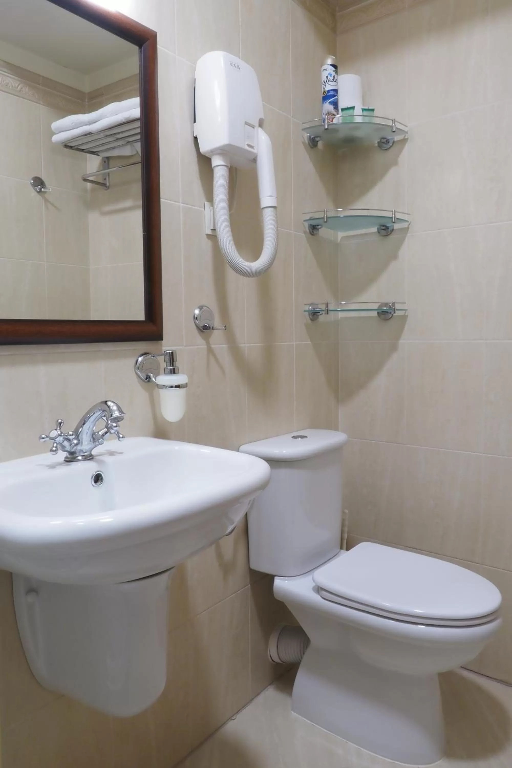 Bathroom in Hotel Sarmata Zespół Dworski