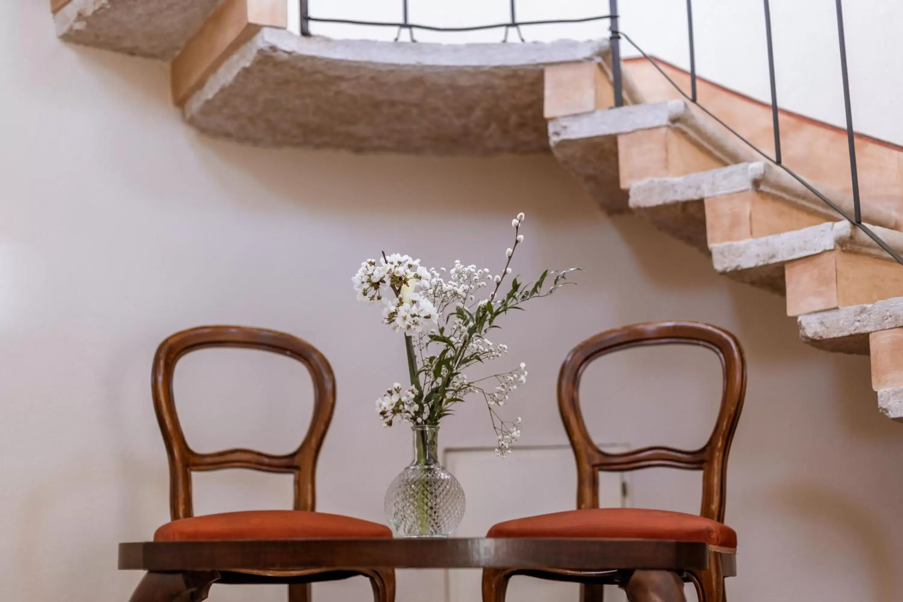 Seating Area in Classique