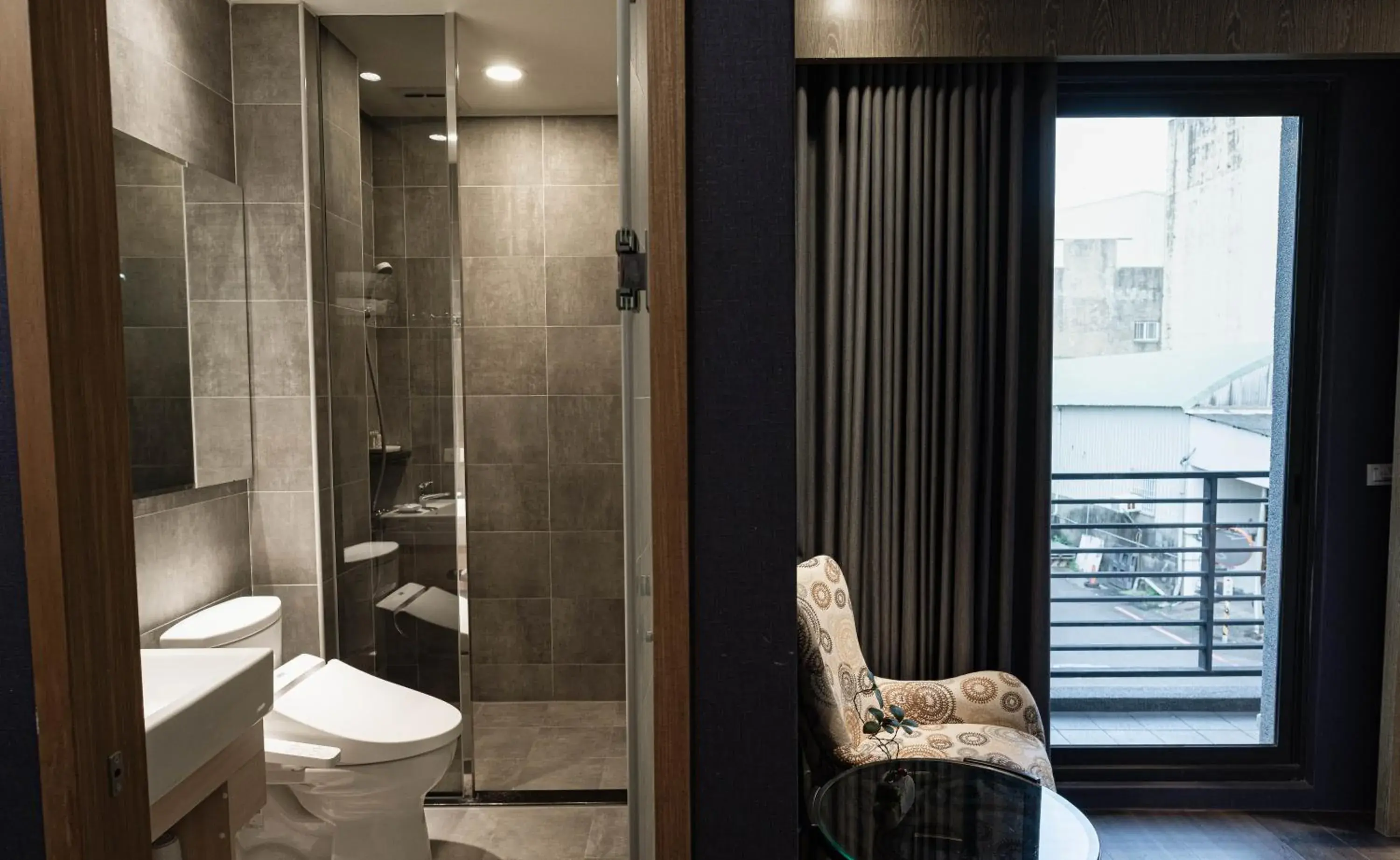 Bathroom in Tianli Hotel