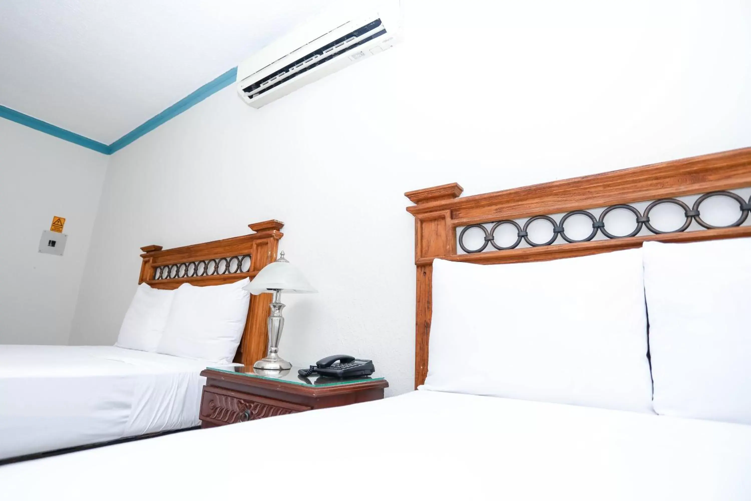 Bedroom, Bed in Hotel Avenida Cancun