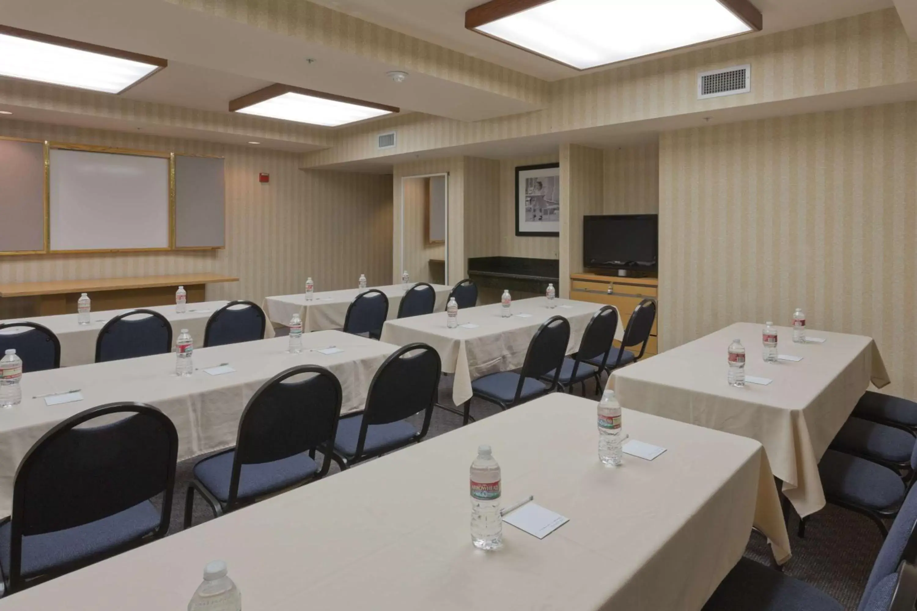 Meeting/conference room in Hampton Inn Las Vegas/Summerlin