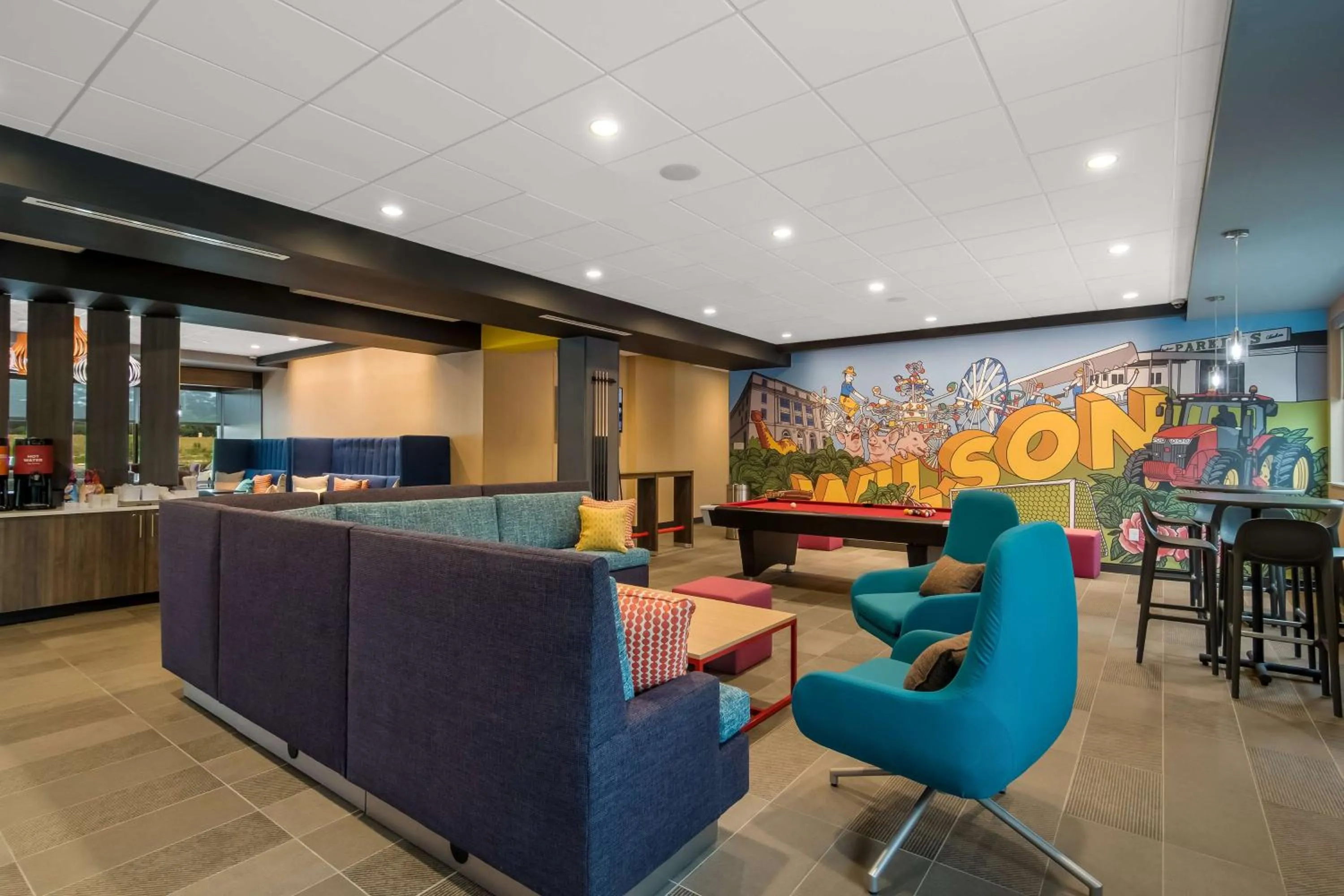 Lobby or reception in Tru By Hilton Wilson