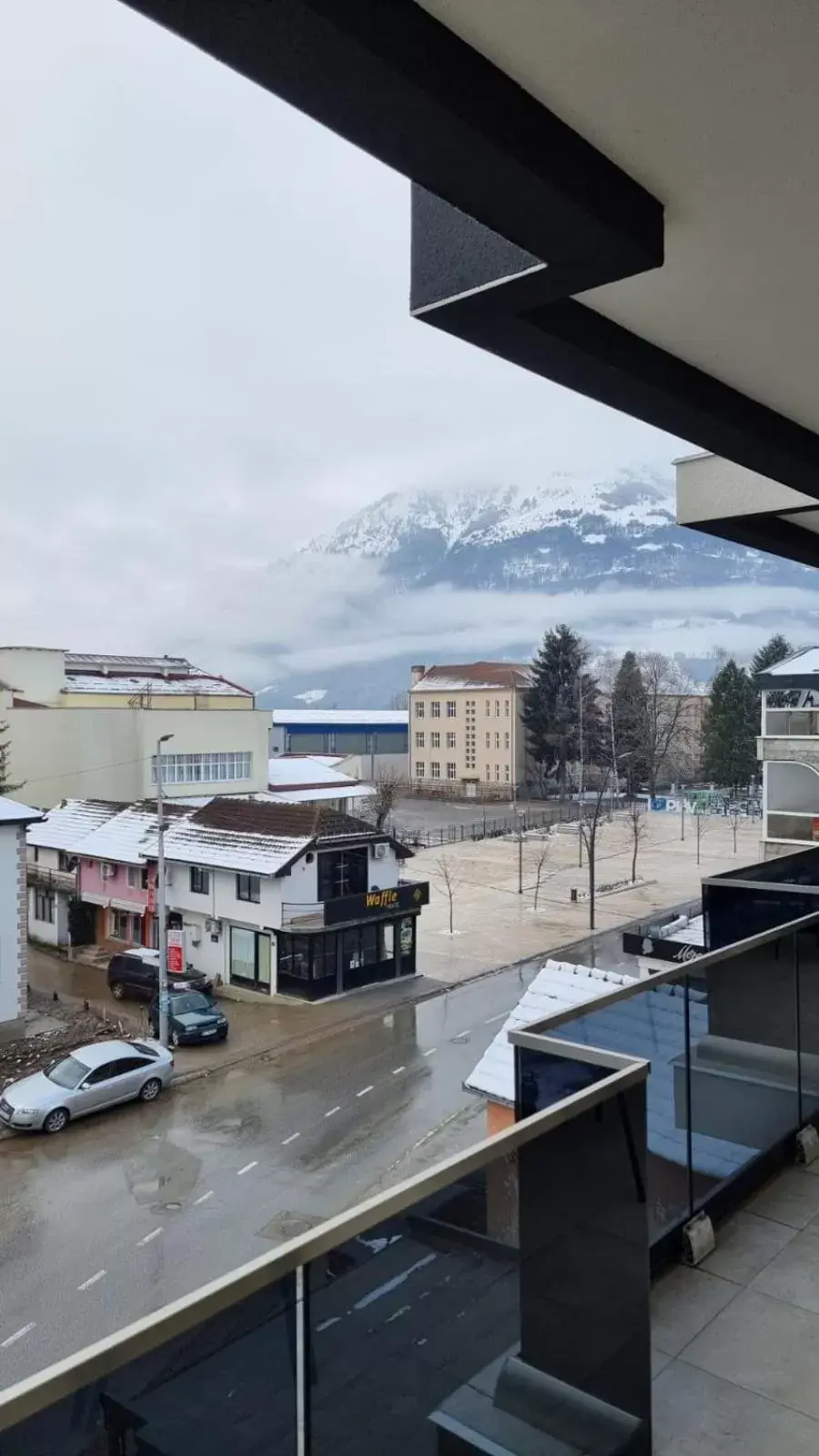 Comfort Triple Room in Elan Luxury Apartments & Lounge Bar Comfort Triple Room in Elan Luxury Apartments & Lounge Bar