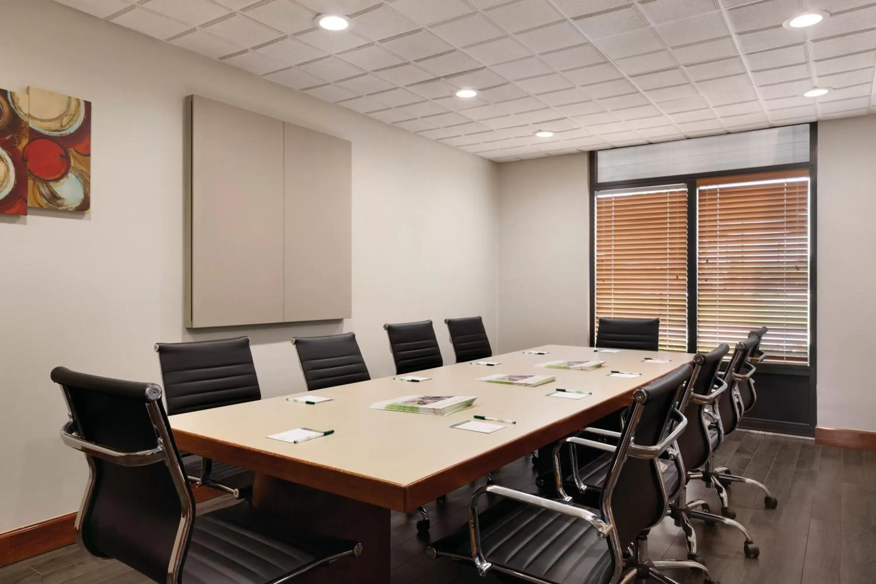 Business facilities in Wingate By Wyndham Montgomery