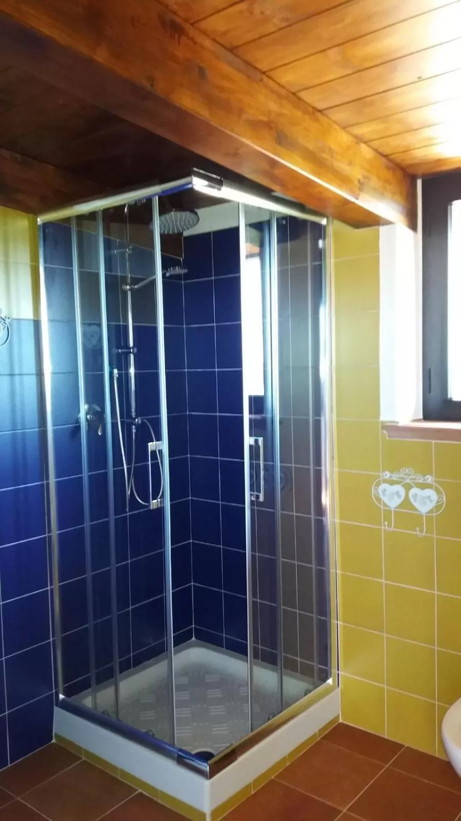 Internal: Not applicable to any particular room in B&B Le Anthos