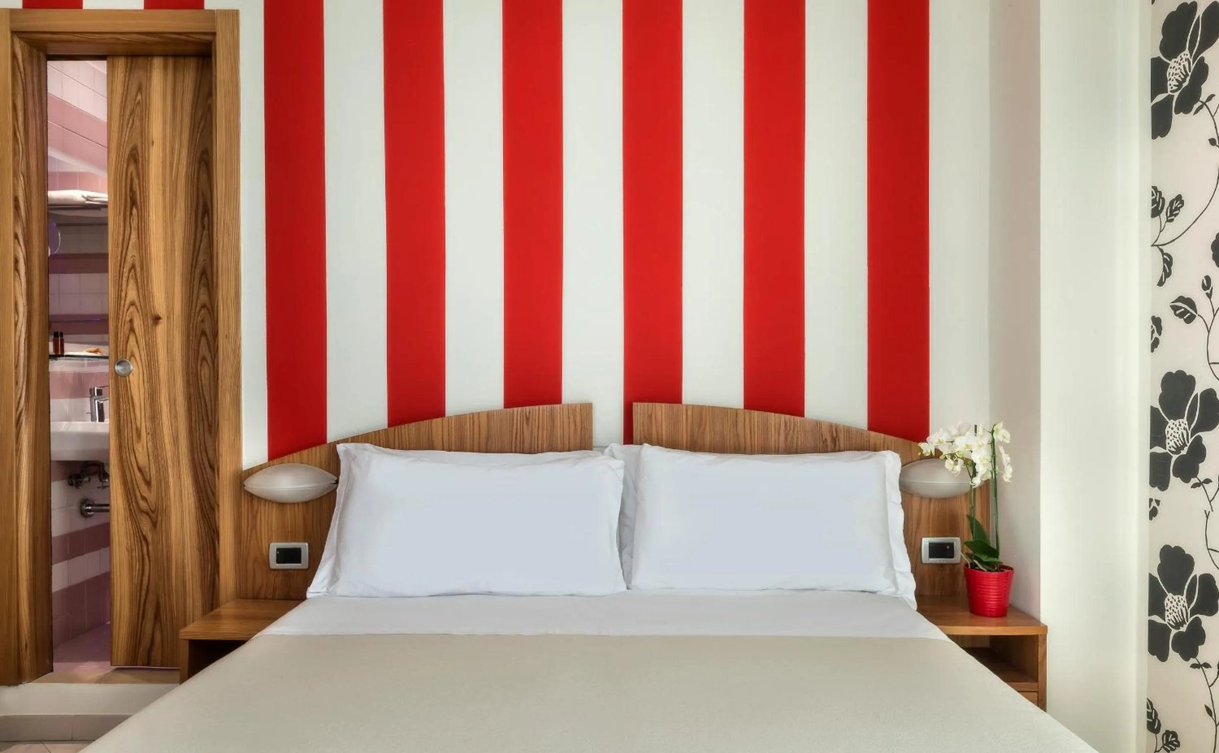 Bed in ACasaMia WelcHome Hotel