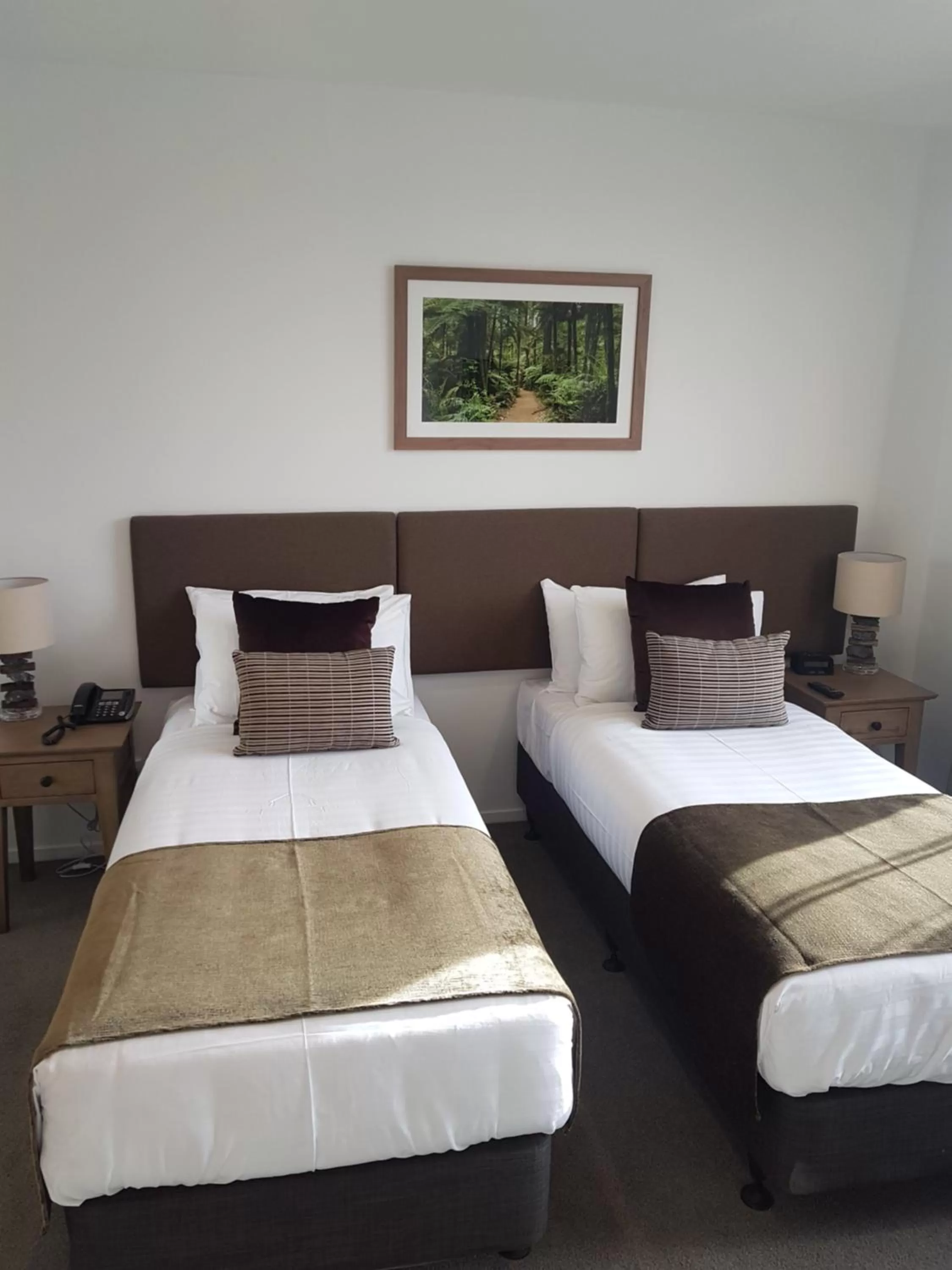 Bedroom, Bed in Wyndham Garden Remarkables Park Queenstown