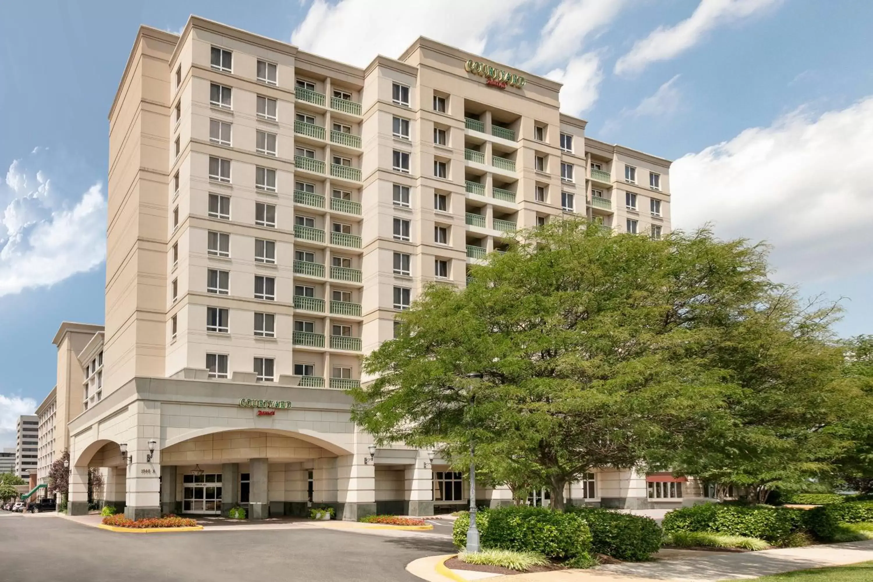 Property Building in Courtyard by Marriott Tysons McLean